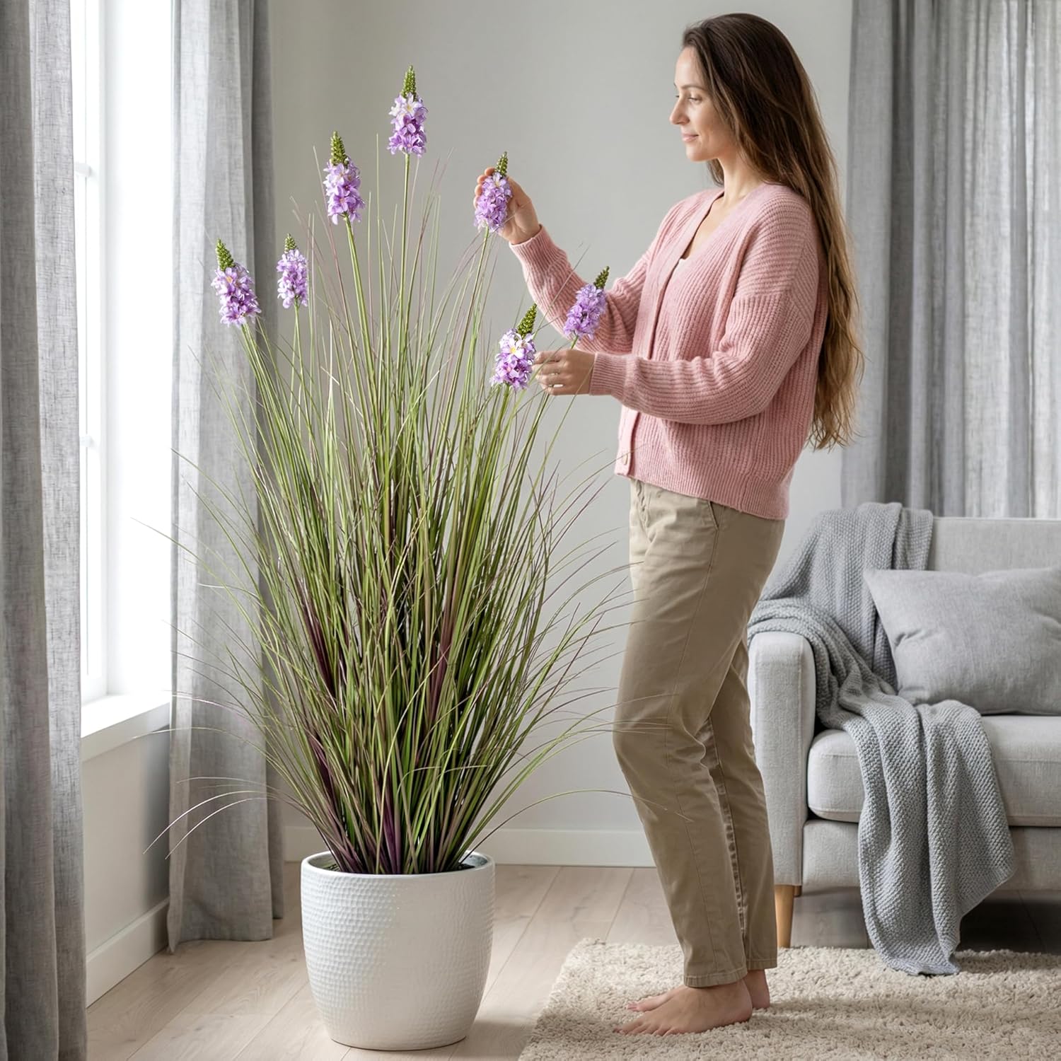 Artificial Plants Indoor Tall Grass Plants with Lilac Flower 47.2InTall Artificial Ornamental Grass Green Onions Outdoor Fake Plants with Black Pot Home Office Decorative (1 Pack,Purple)