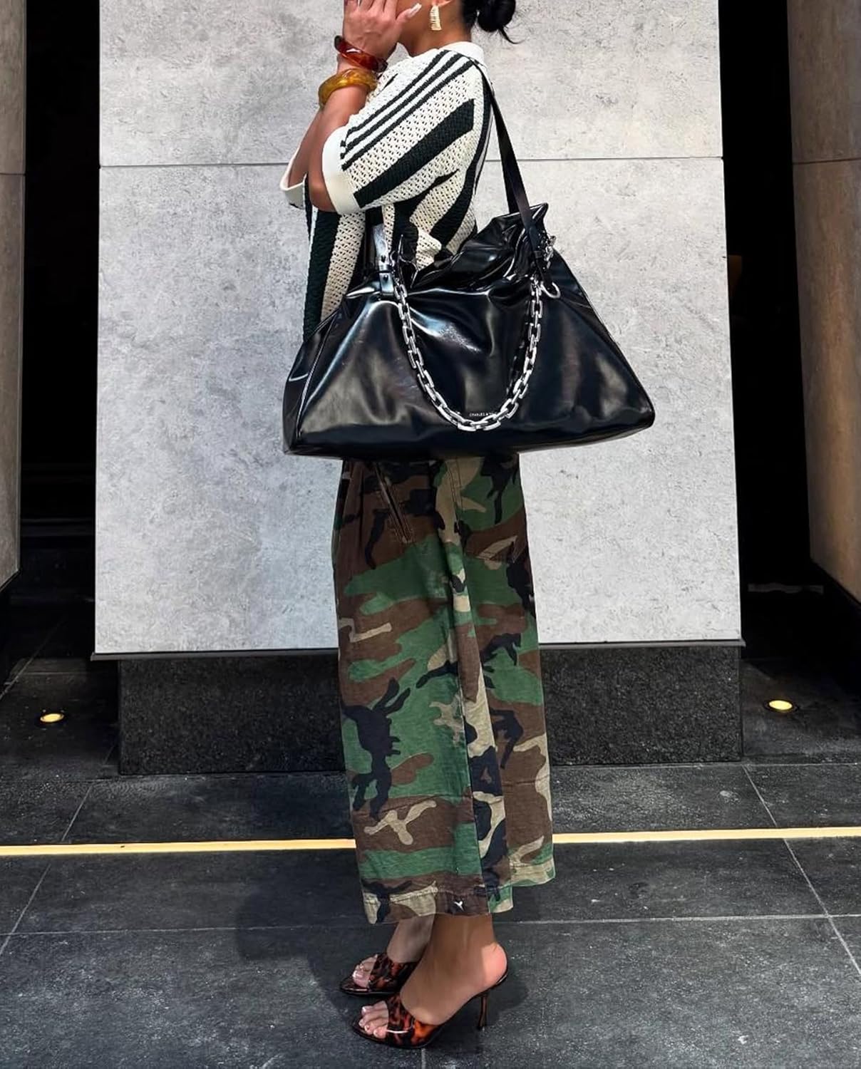 Voghtic Women's Camo Sweatpants Barrel Cropped Elastic Waist Denim Pants Loose Trousers with Pockets - Image 3