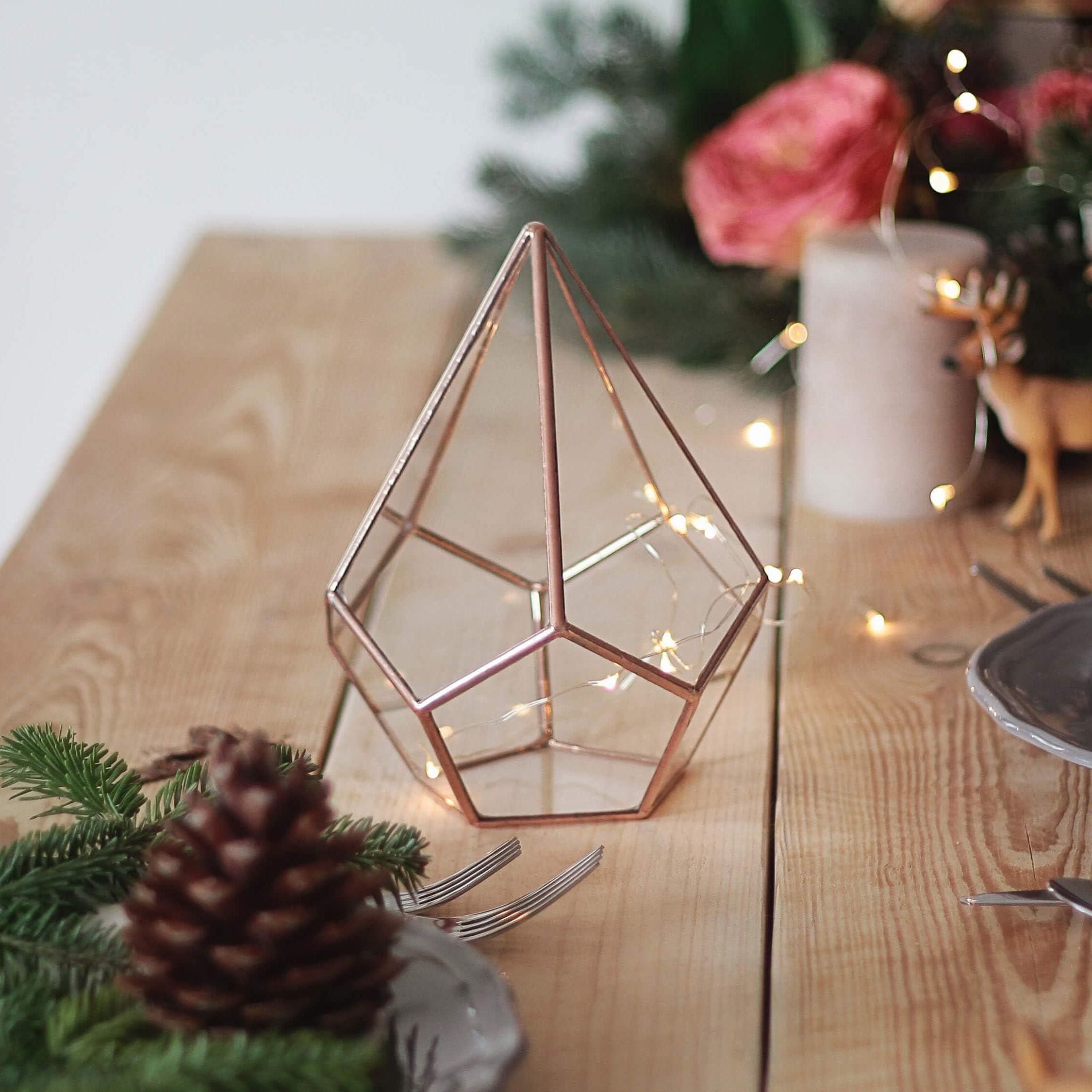 Waen Holiday Table Centerpiece Collection Small Glass Geometric Centerpiece - Teardrop (Copper, Silver, Black)