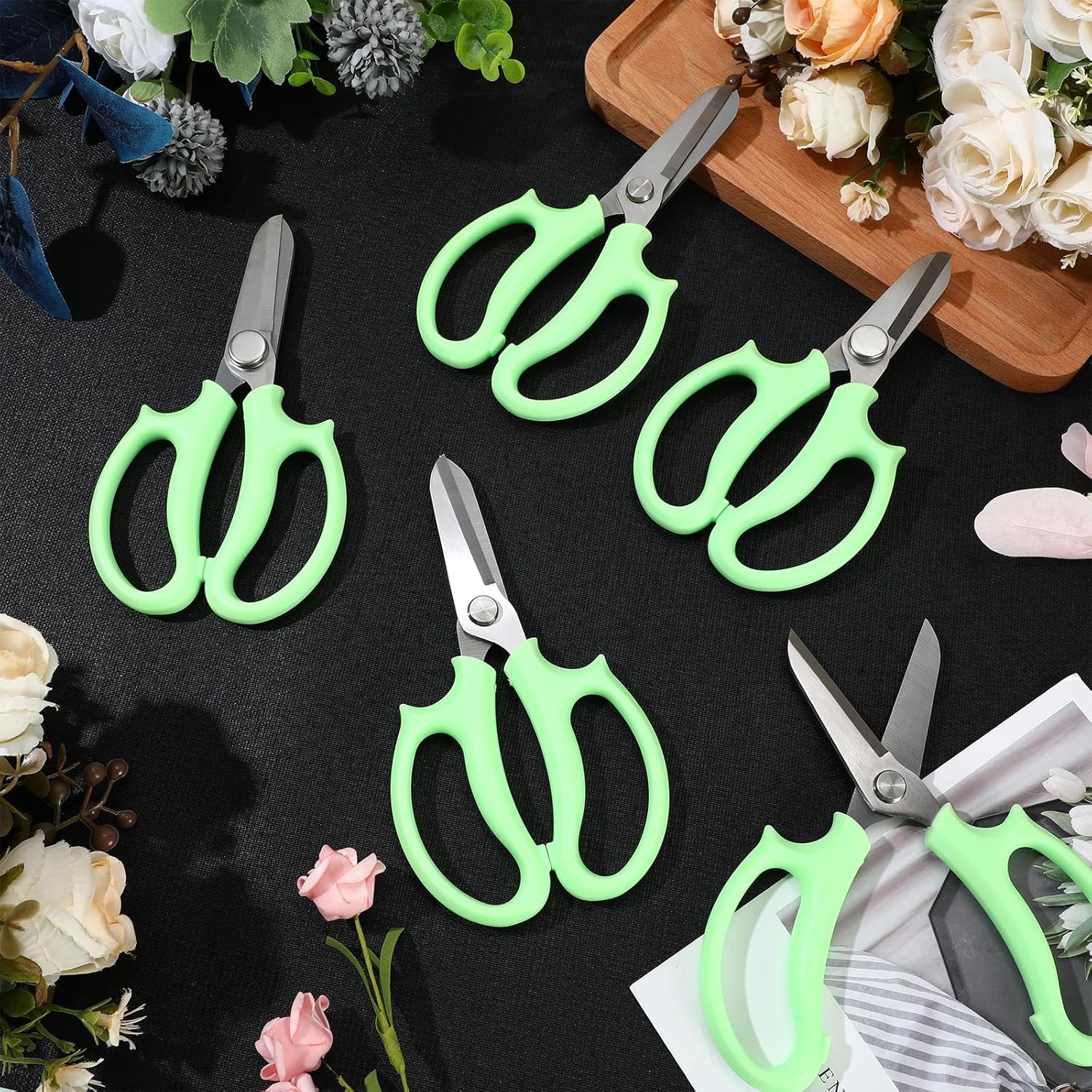 Lasnten 24 Pcs Garden Flower Scissors Floral Shears Cutter Steel Floral Clippers Garden Pruning Shears with Comfort Handle for Flower Arrangement Trimming, 2 Different Blades(Green)
