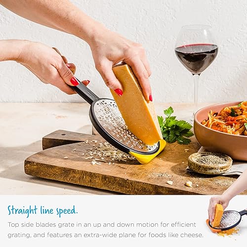 Miniatura 6 de Dreamfarm Ograte - Rallador mediano de dos caras para alimentos y verduras con gancho antideslizante para cuenco y pie, rallador mediano de 0.118