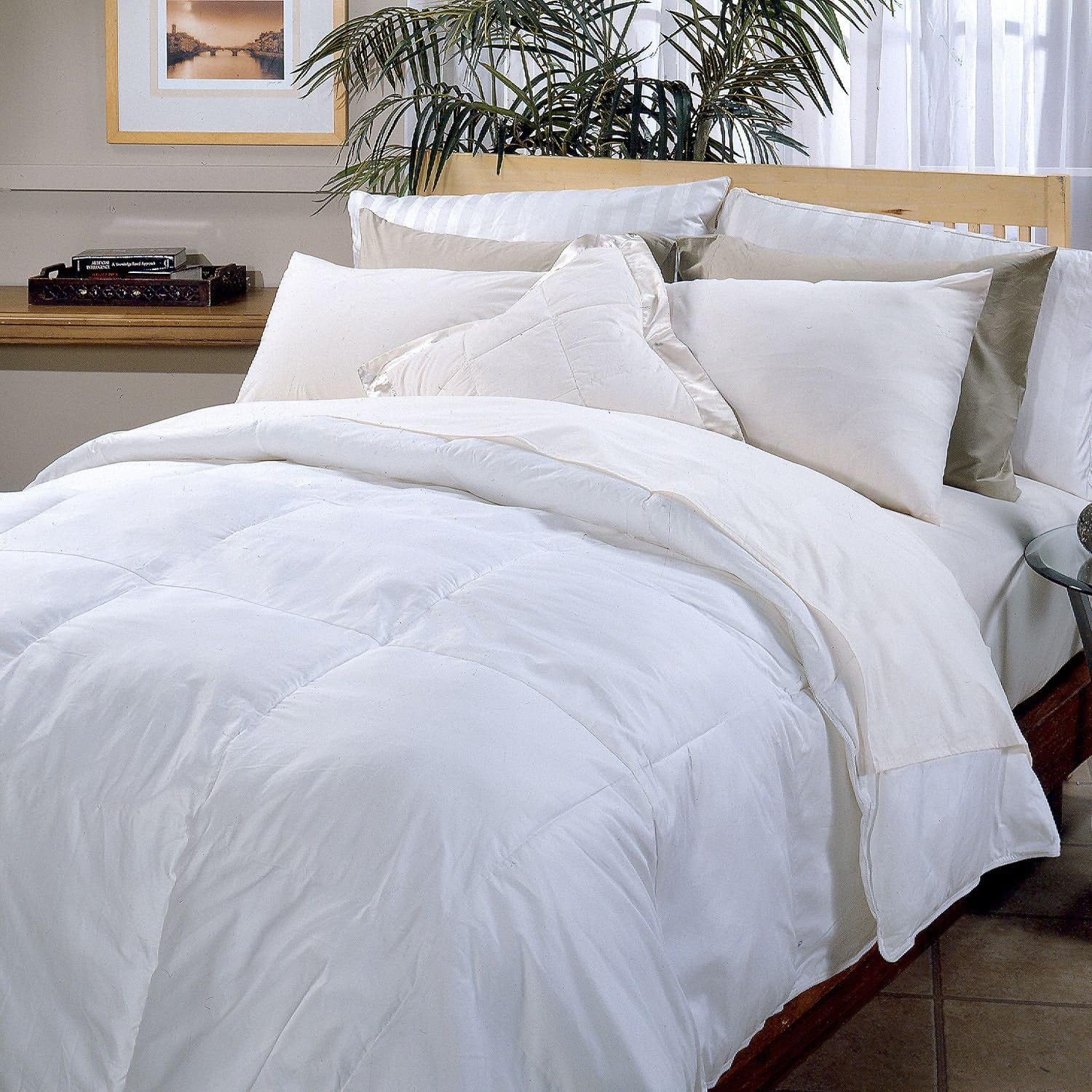 Blue Ridge Home Fashions, Hotel Grand Naples 700-Thread Count Hungarian White Goose Down Comforter, King