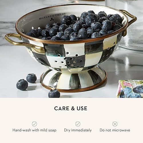 Miniatura 5 de MACKENZIE-CHILDS Colador de esmalte, colador decorativo de cocina, pequeño, a cuadros cortesanos en blanco y negro