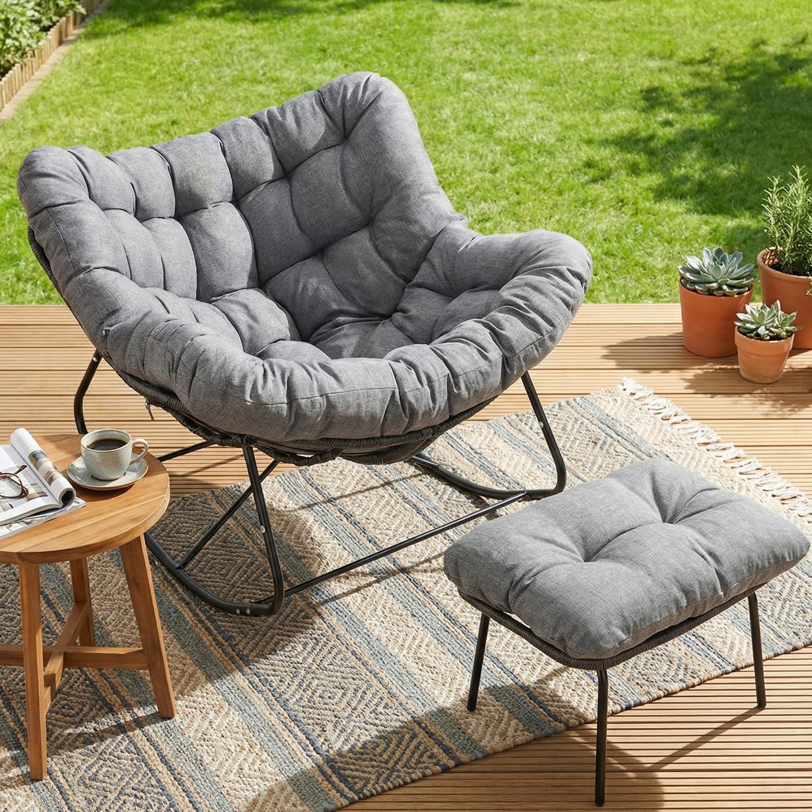 LIFERUN Fauteuil à bascule en rotin avec tabouret, résistant aux intempéries, avec rembourrage épais amovible, charge de 150 kg, pour jardin, balcon, salon