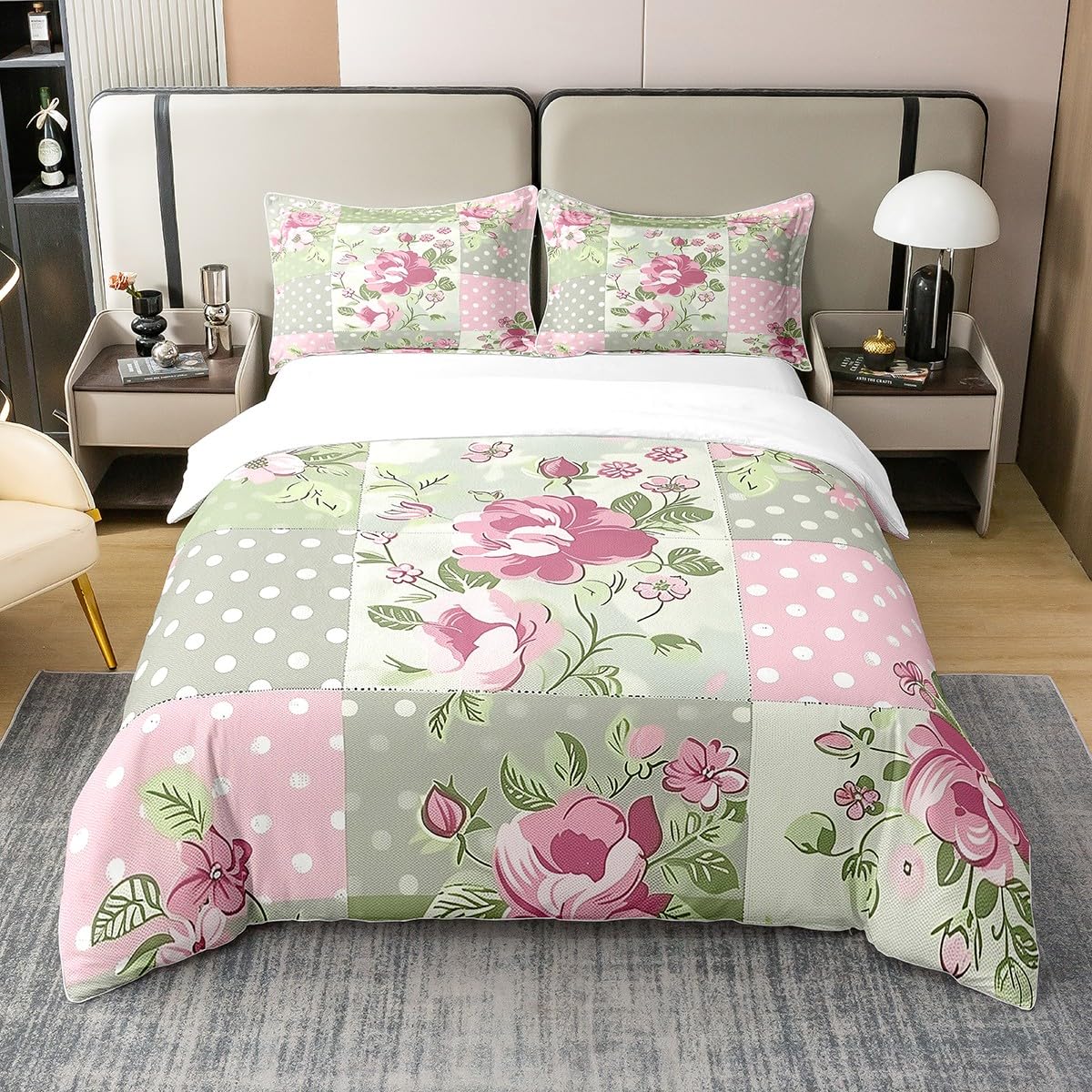 Housse de couette patchwork floral rose et vert pour une chambre style maison de campagne