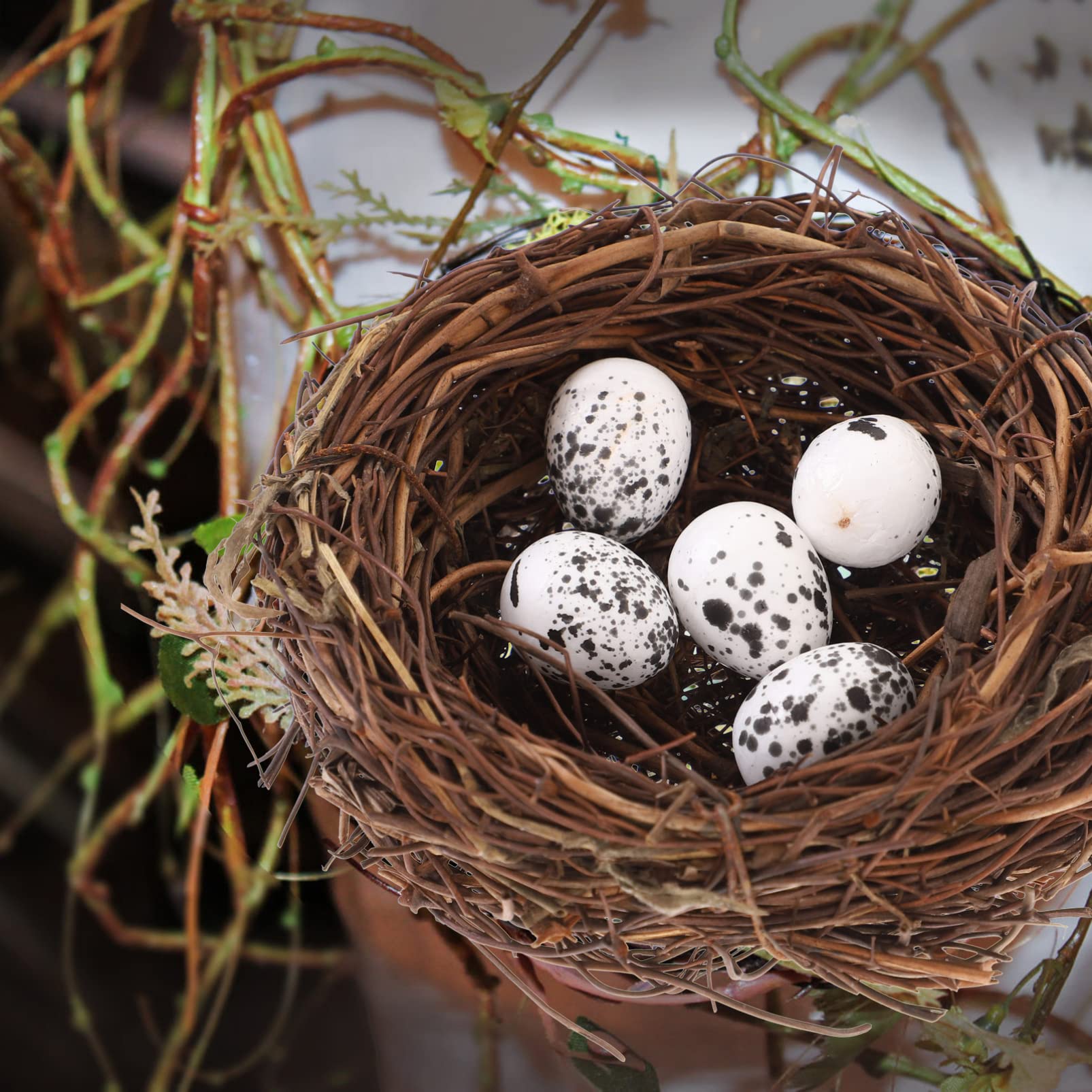 Kisangel Nido di Uccelli Artificiali per Decorazione Uccelli Rattan Nido Artigianato Uccelli Pasquali Nido Finto Nido con Uova per Mestiere Decorazioni Pasquali da Giardino