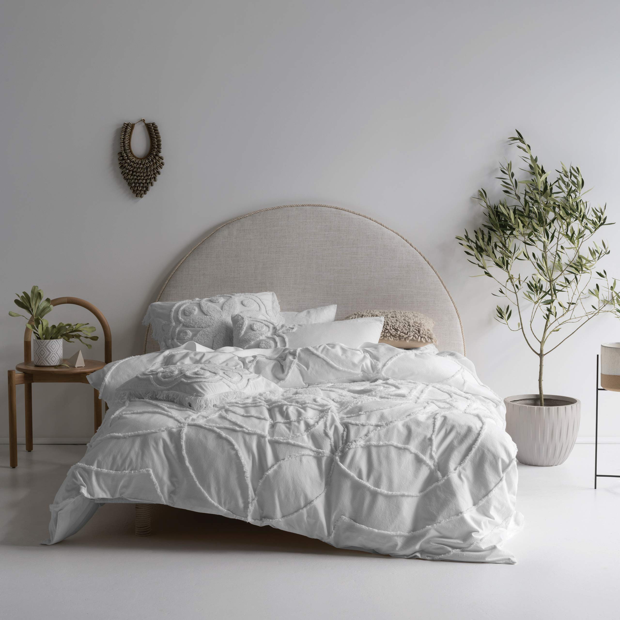 Linen HouseManisha Duvet Cover Set, White, King