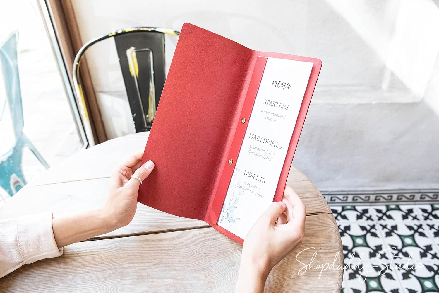 Leather Menu Cover – Custom Restaurant Menu Holder | Menu Book for Restaurant, Drink Menu, Cocktail Menu | WineMenu Folder for Bar with Logo Engraving