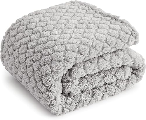 Bedsure - Manta gris para sofá, mantas súper suaves y acogedoras para mujer, bonita manta pequeña para niñas, 50 x 60 pulgadas