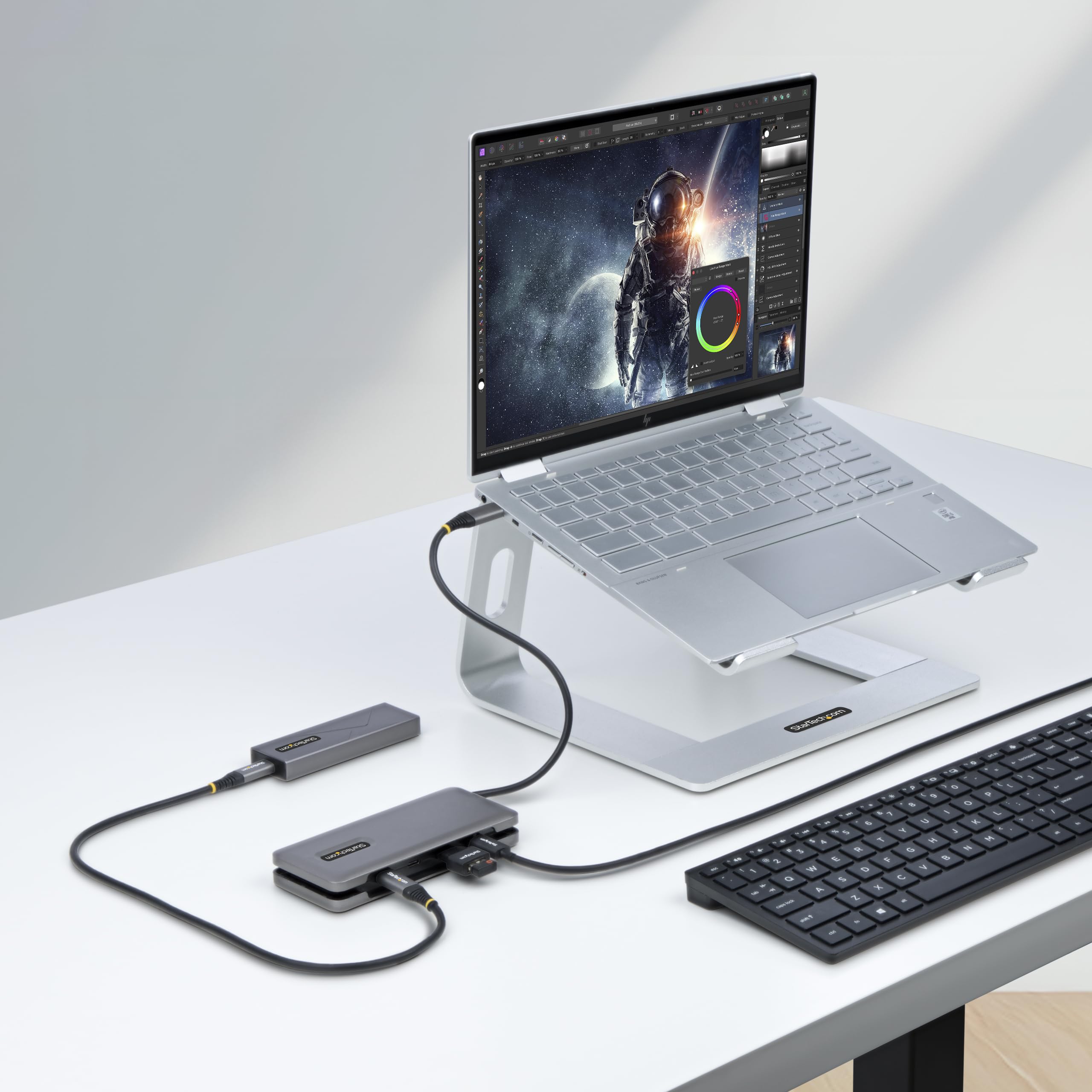 StarTech Hub USB-C 4 Porte 10Gbps con 4x USB-C, PD 100W (HB31CM4CPD3) | Portatile, Cavo Avvolgente da 32cm, Splitter USB-C