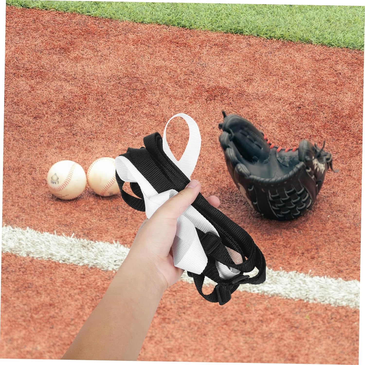 Totority 1hole Softball Pitching Net for Accurate Baseball Training Adjustable Practice Net for Pitcher Accuracy Development Portable Hitting Trainer for Players and