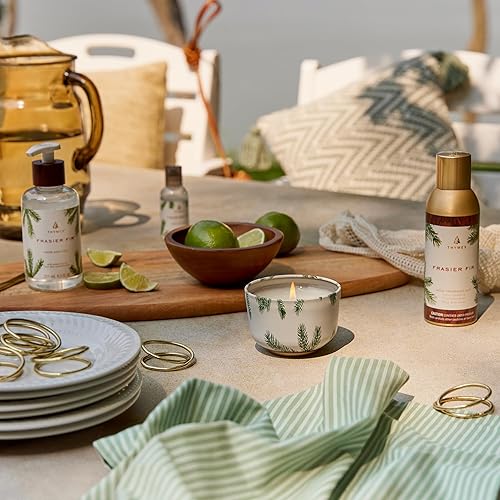 Miniatura 8 de Thymes Frasier - Vela de abeto vertida con tapa dorada, vela perfumada con una fragancia fresca para el hogar, diseño de aguja de pino (6.5 onzas)