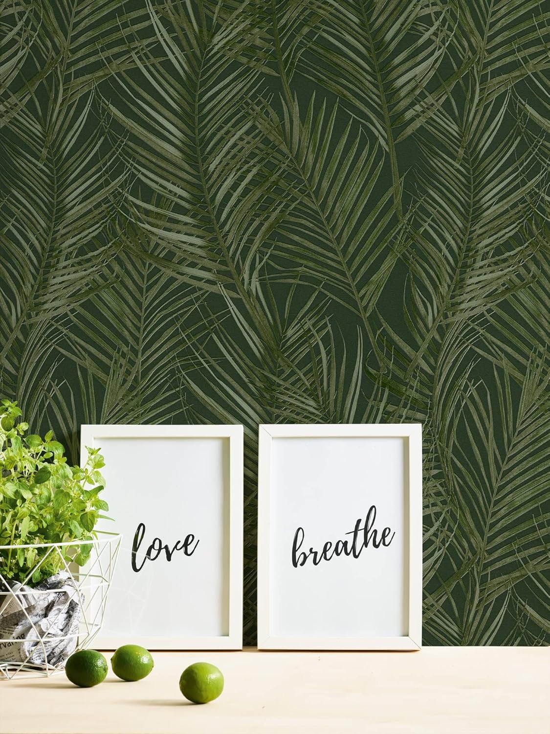 A.S. Création Attractive 2 390385 Non-Woven Wallpaper 10.05 m x 0.53 m Made in Germany Floral Green