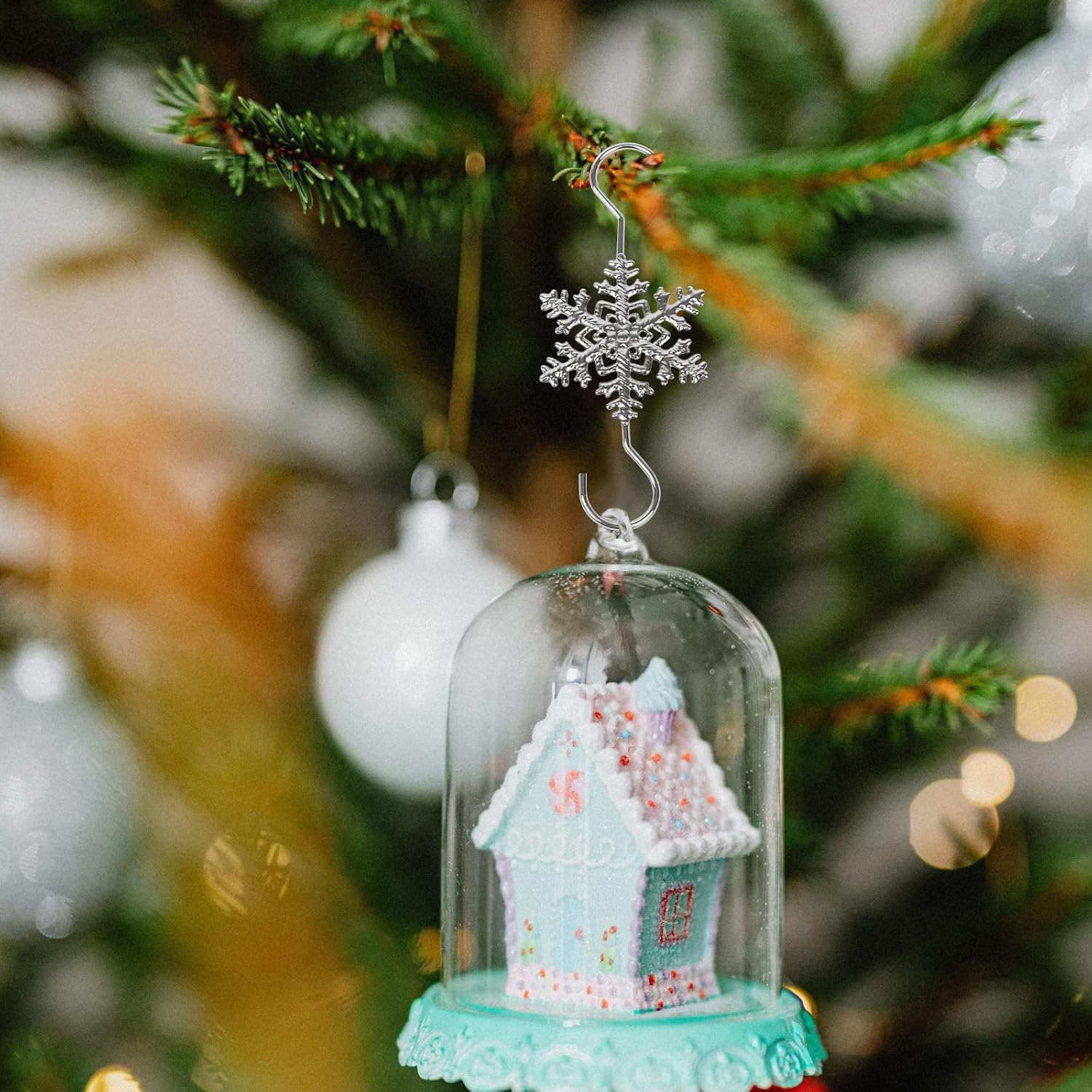 Muka 60Pcs Christmas Ornaments Hooks, Silver Snowflake Hanger for Christmas Halloween Decoration