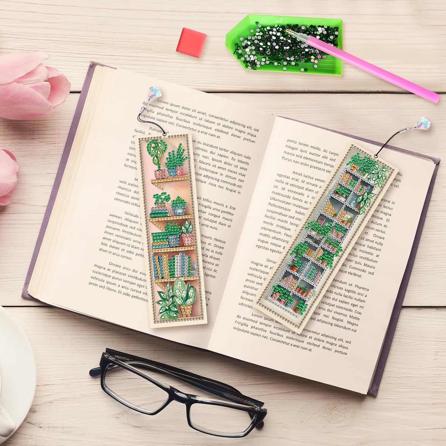 4 pcs Diamond Painting Kit Bookmarks Diamond Art Kits for Adults, Arts and Crafts for Adults Gem Art, DIY Diamond Art Bookmarks for Women, Men, Handmade Crafts Gift Supplies for Book Lovers, Reading