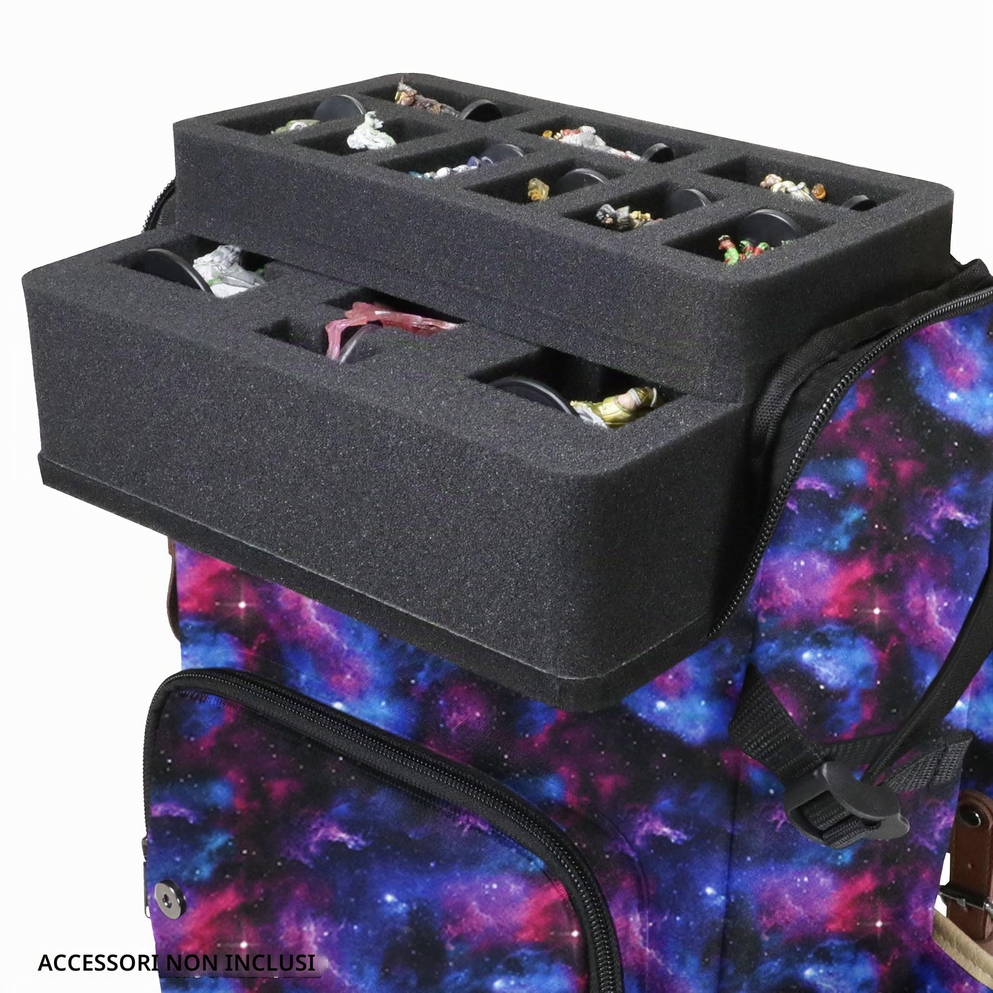 ENHANCE Designer Edizione DnD Zaino - Elegante Zaino per Giochi di Ruolo Dungeons and Dragons - Borsa da Viaggio DnD per 4 Libri e Racoglitore con Contenitore per Miniature, Comode Tracolle (Galassia)