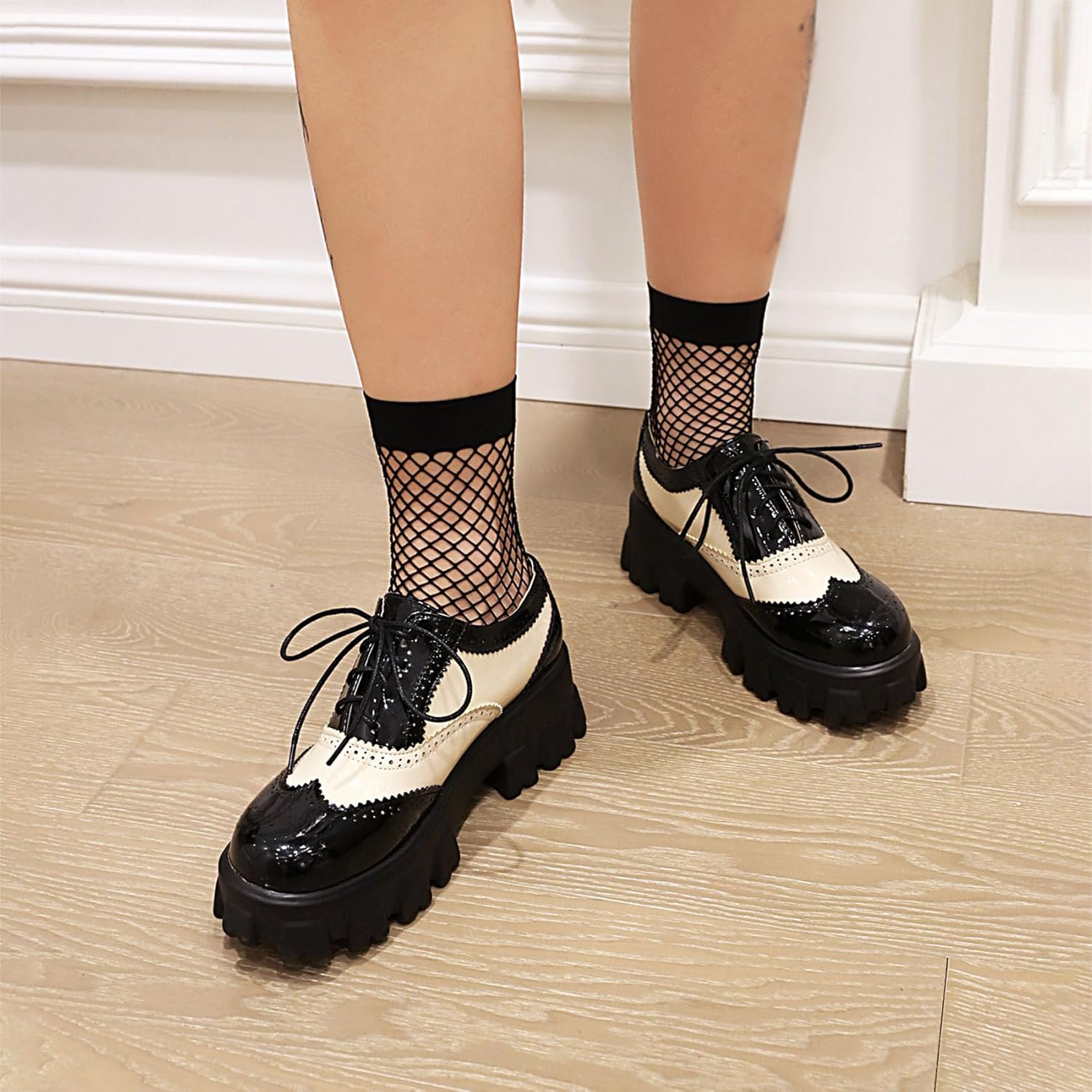 SHEMEE Patent Leather Chunky Mid Heels Wingtip Oxfords Lug Sole Brogues Platform Saddle Shoes for Women - Image 3