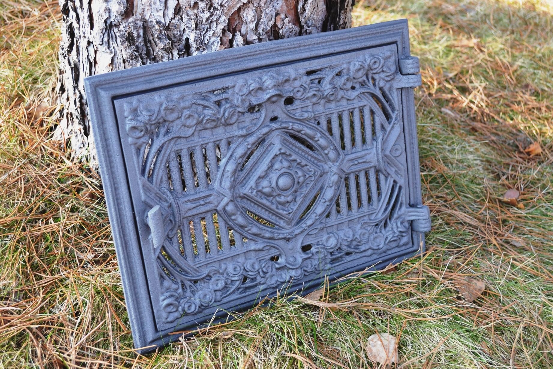 Sezam - Gusseisen Tür lüftungsgrill für kachelofen - 32.5x25.5cm - Hitzebeständige Farbe (Graphit)