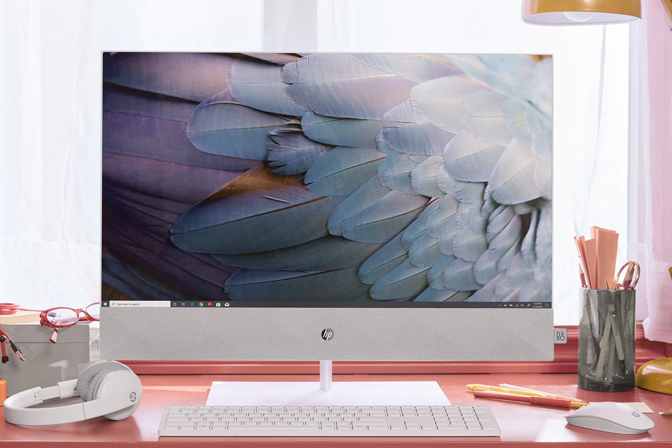 HP Pavilion AIO 27-inch Full HD Touchscreen PC with Alexa Built-in