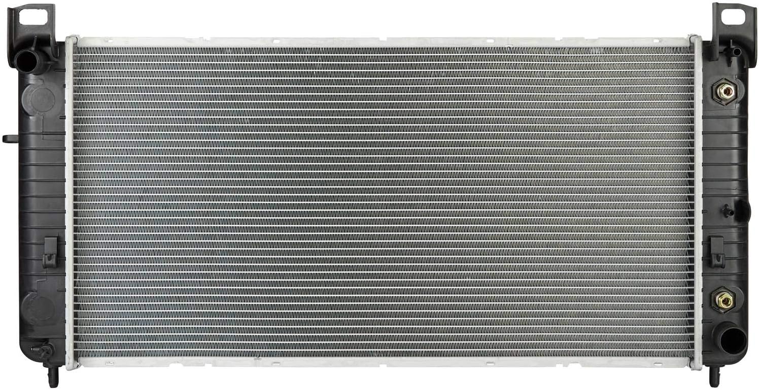 Radiator For Chevrolet Silverado 2500 HD GMC Sierra 1500 2423