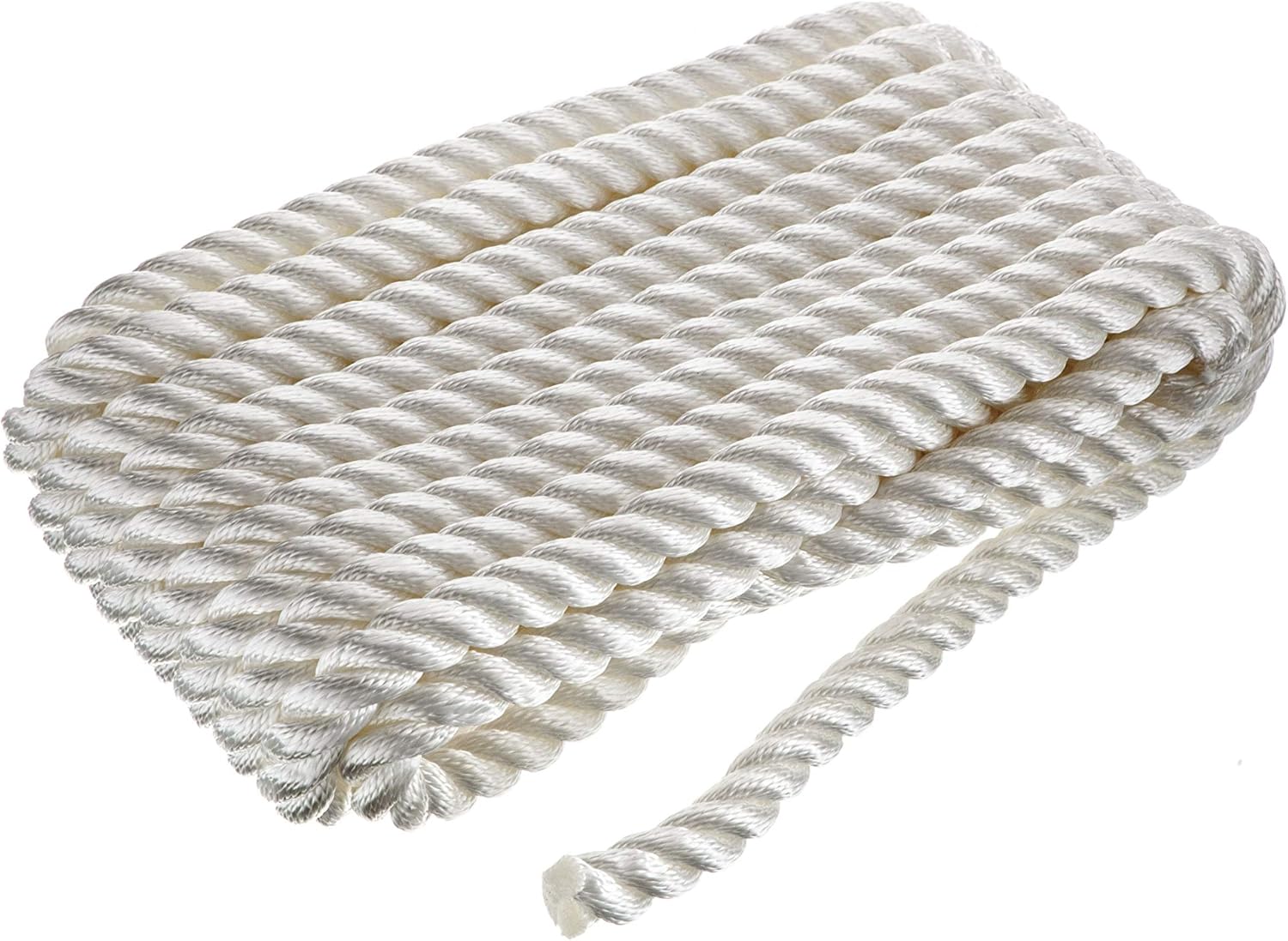 SEACHOICE 3-Strand Twisted Nylon Dock Line