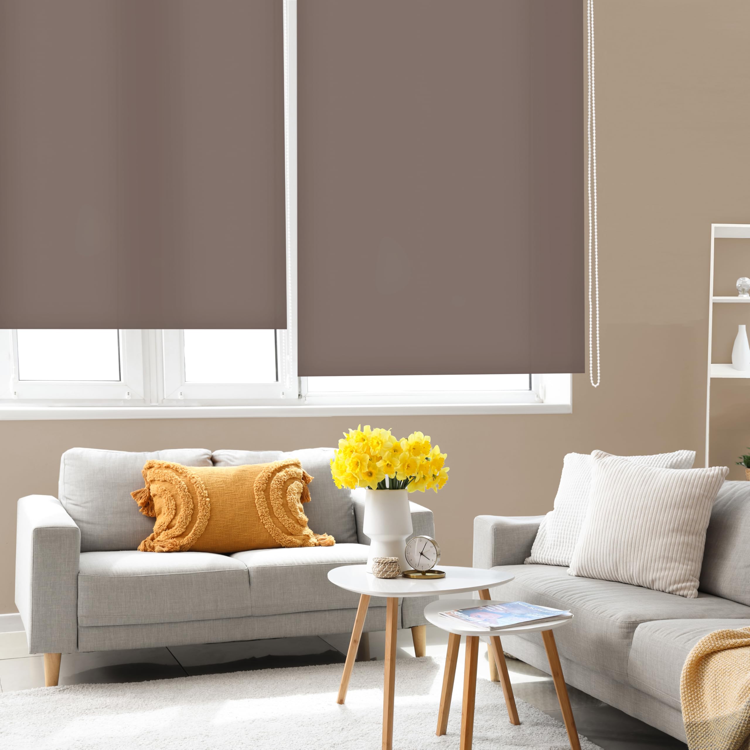 Blindecor Ara | Lichtdurchlässiges Rollo | Braun | 180 x 175 cm (BxH) | Stoffgröße 177 x 170 cm | Rollos für fenster