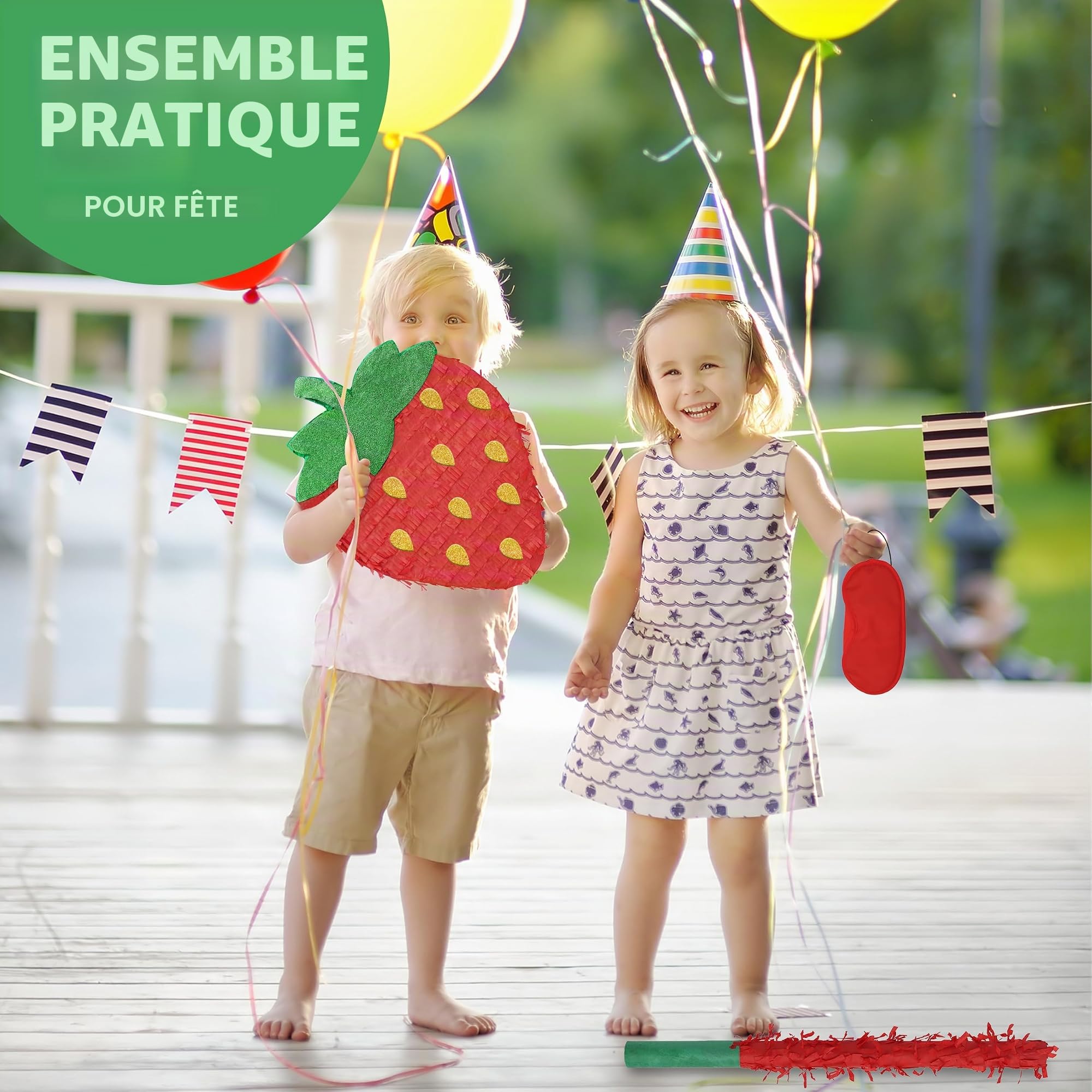 Kit de pinatas à la fraise avec bandeau pour les yeux et chauve-souris (41,5 x 30,5 x 8,9 cm), parfait pour les anniversaires d'enfants, les fêtes à thème des fruits, les décorations
