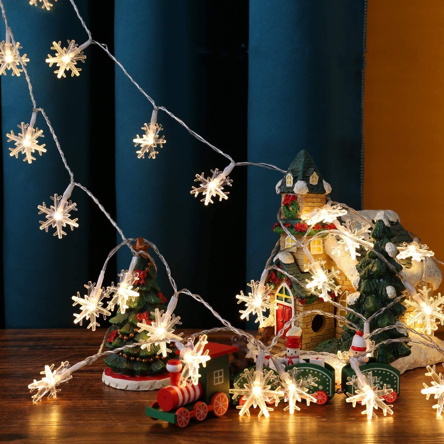 Guirlande Lumineuse Flocons De Neige à Piles - Lot De 2 - 4 Mètres, 40 LED Blanc Chaud - Pour Noël, Décoration Intérieure