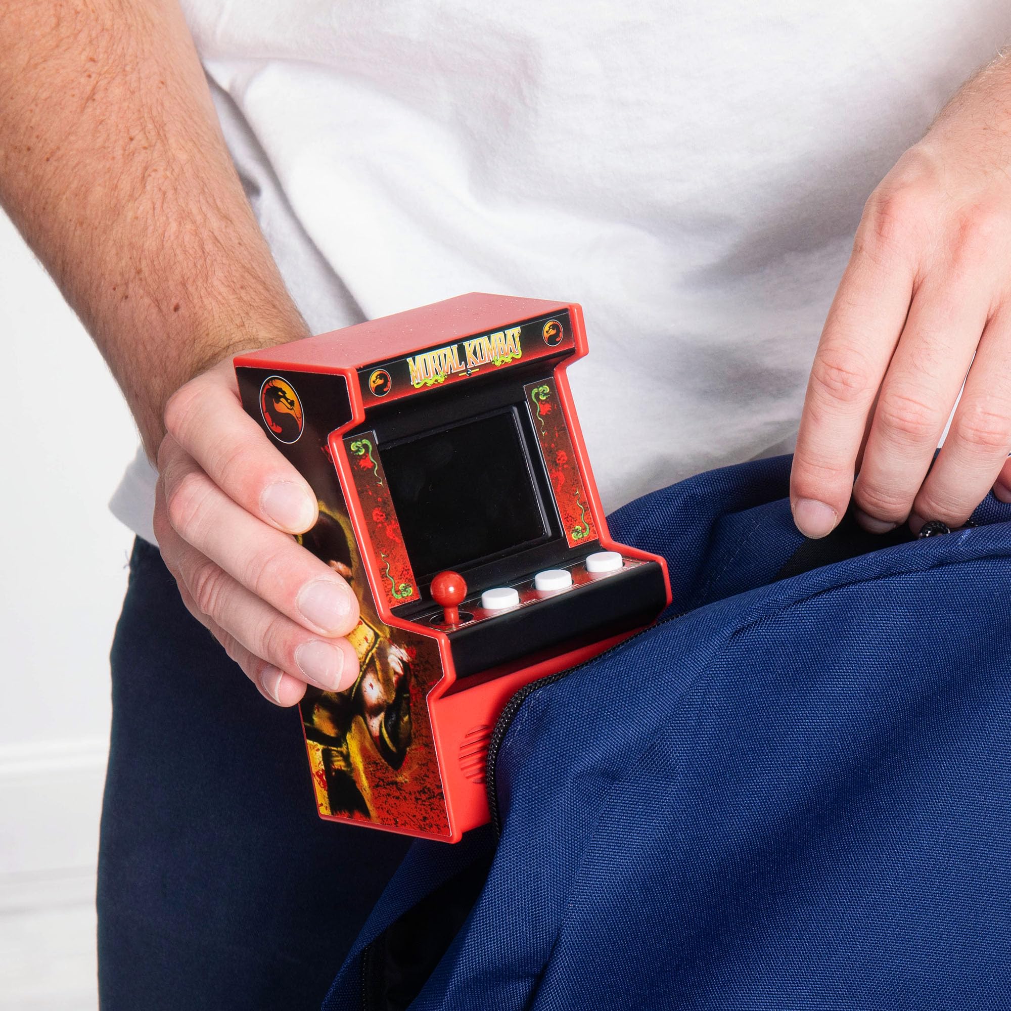 Basic Fun- Mini Classic Mortal Kombat Handheld