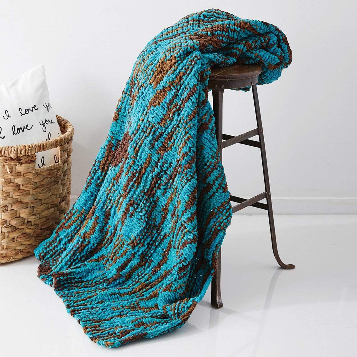 Bernat Blanket Yarn - Big Ball (10.5 oz) - 2 Pack with Pattern Cards in Color (Mallard Wood)