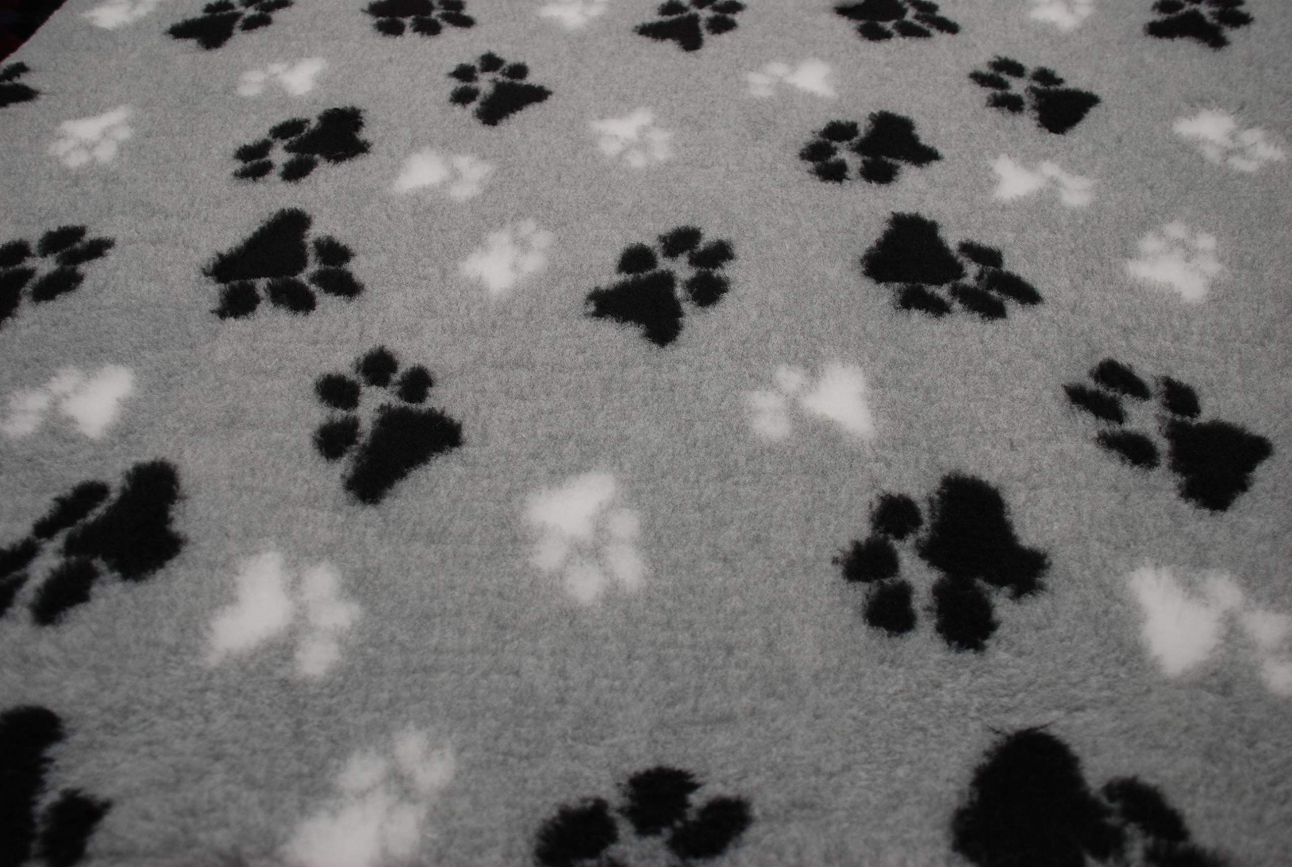Professional Non Slip Veterinary Dog Puppy Vet Bedding LG Paws Grey, 150cm x 50cm