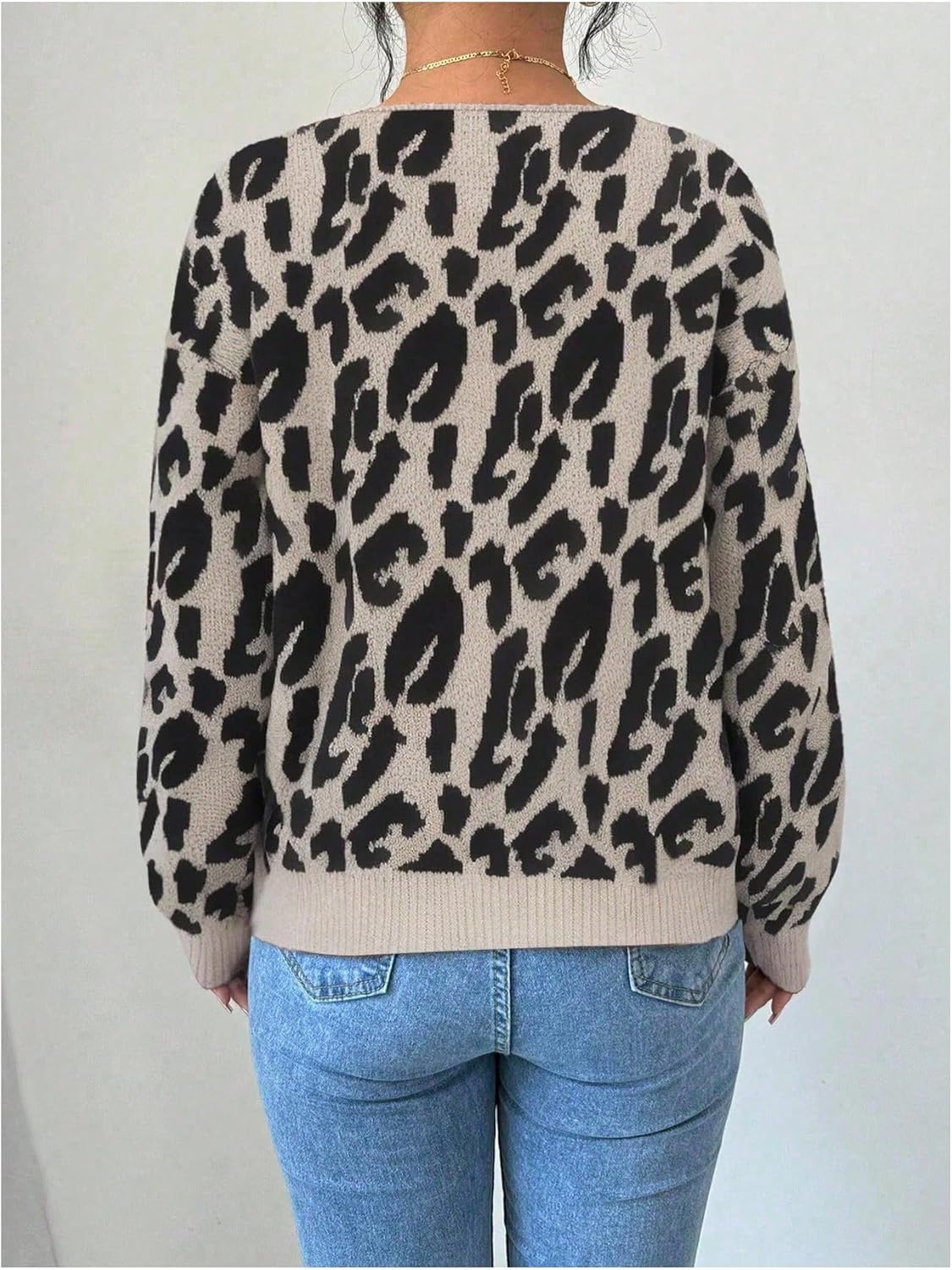 WDIRARA Women's Leopard Cardigan Sweaters Tie Front V Neck Long Sleeve Knit Cropped Outerwear - Image 2