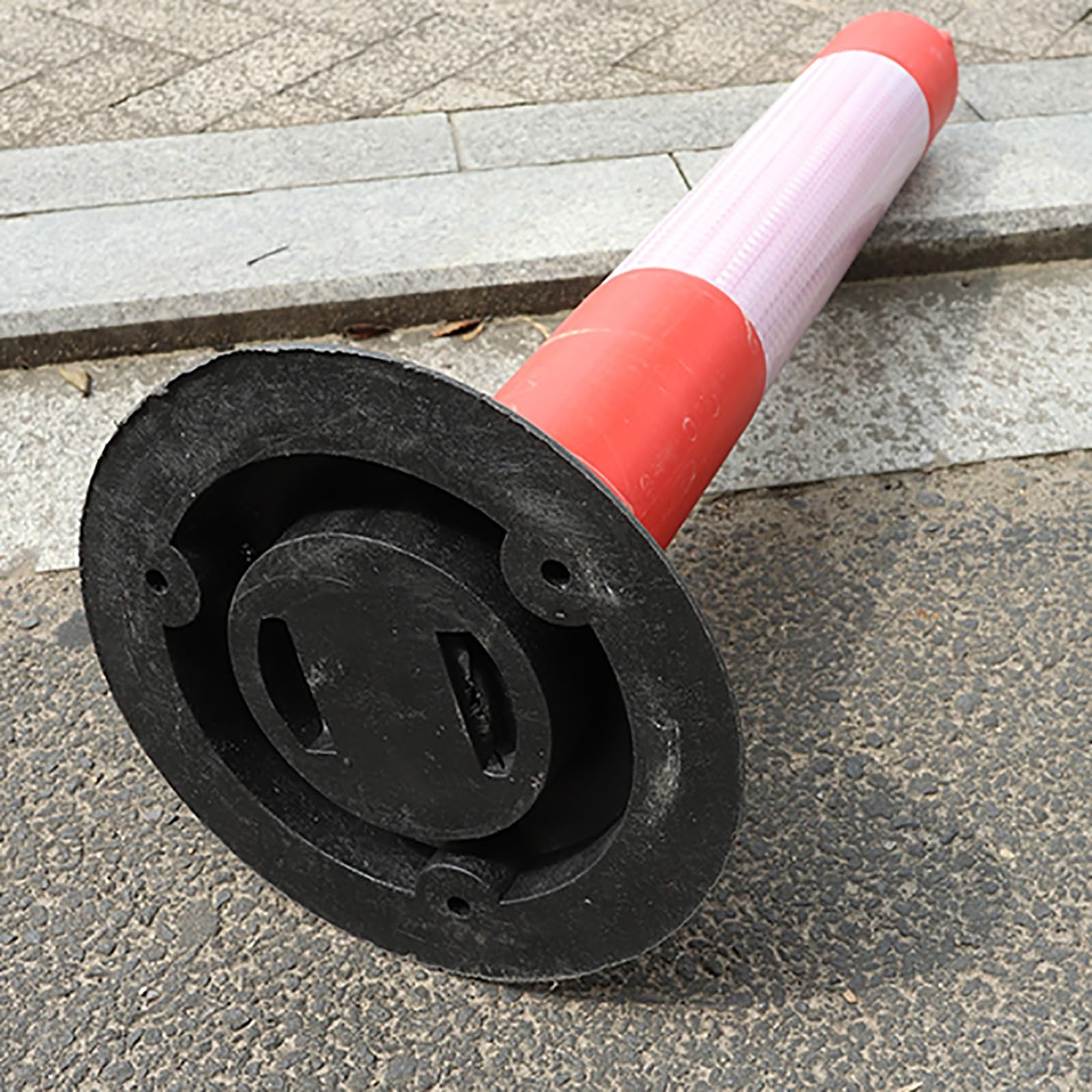 Barrera de cono tráfico 79 cm (31"), base goma resistente, poste estacionamiento, pilar seguridad con anillo suspensión
