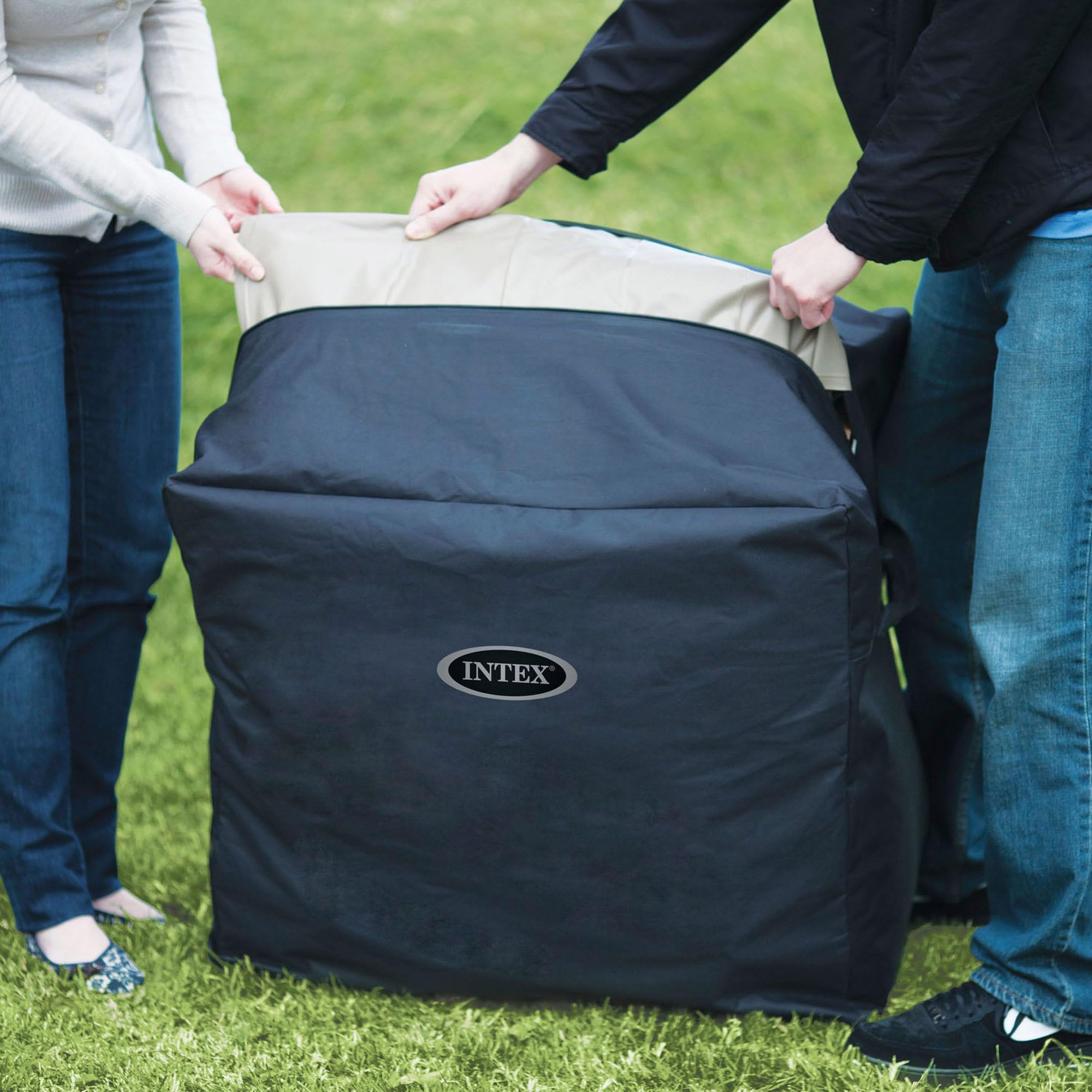 INTEX PureSpa Greywood Deluxe In- & Outdoor Whirlpool aufblasbar für 4 Personen 795 L (145 x 71cm) Inkl. Wasserenthärtungs- & Salzwassersystem - 140 Massagedüsen - Heizsystem - APP Steuerung & LED