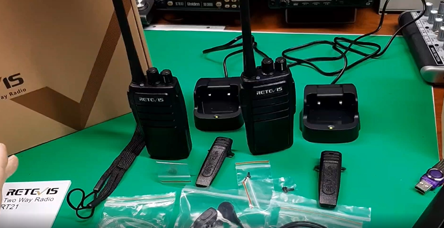 Lot De 5 Talkies-walkies Retevis RT21 Longue Portée - Rechargeable, 16 Canaux, Sans Licence - Pour Camping, Travail, Sécurité