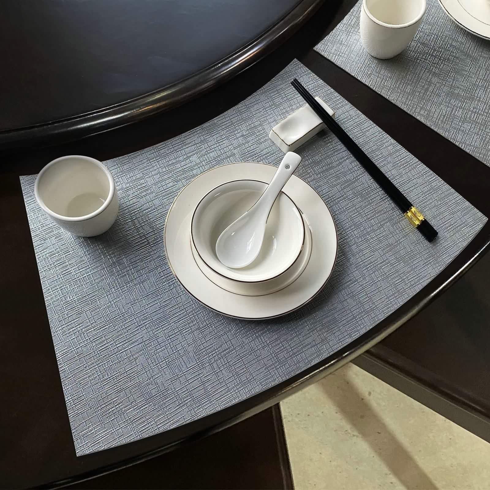 Juego de 6 manteles individuales de Navidad, lavables, color gris plateado, de piel, para cocina, comedor, fiesta, 26,9 x 42,9 cm
