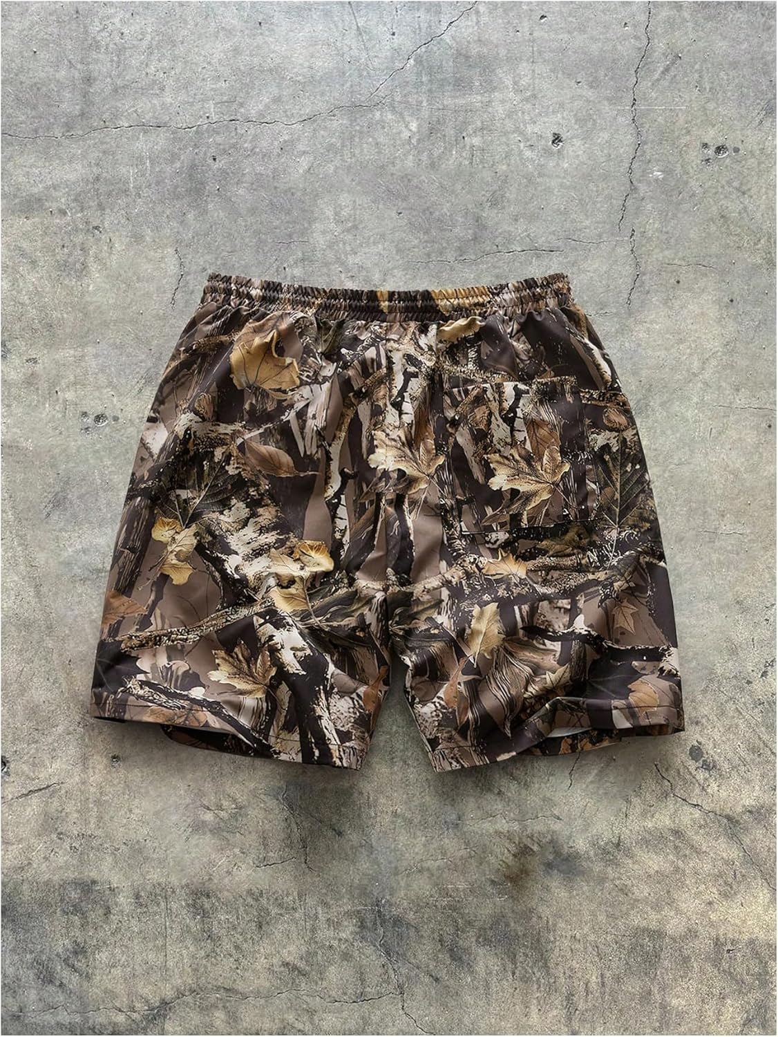 GORGLITTER Men's Camo Shorts Y2K Graphic Drawstring Waist Gym Track Shorts with Pockets - Image 2