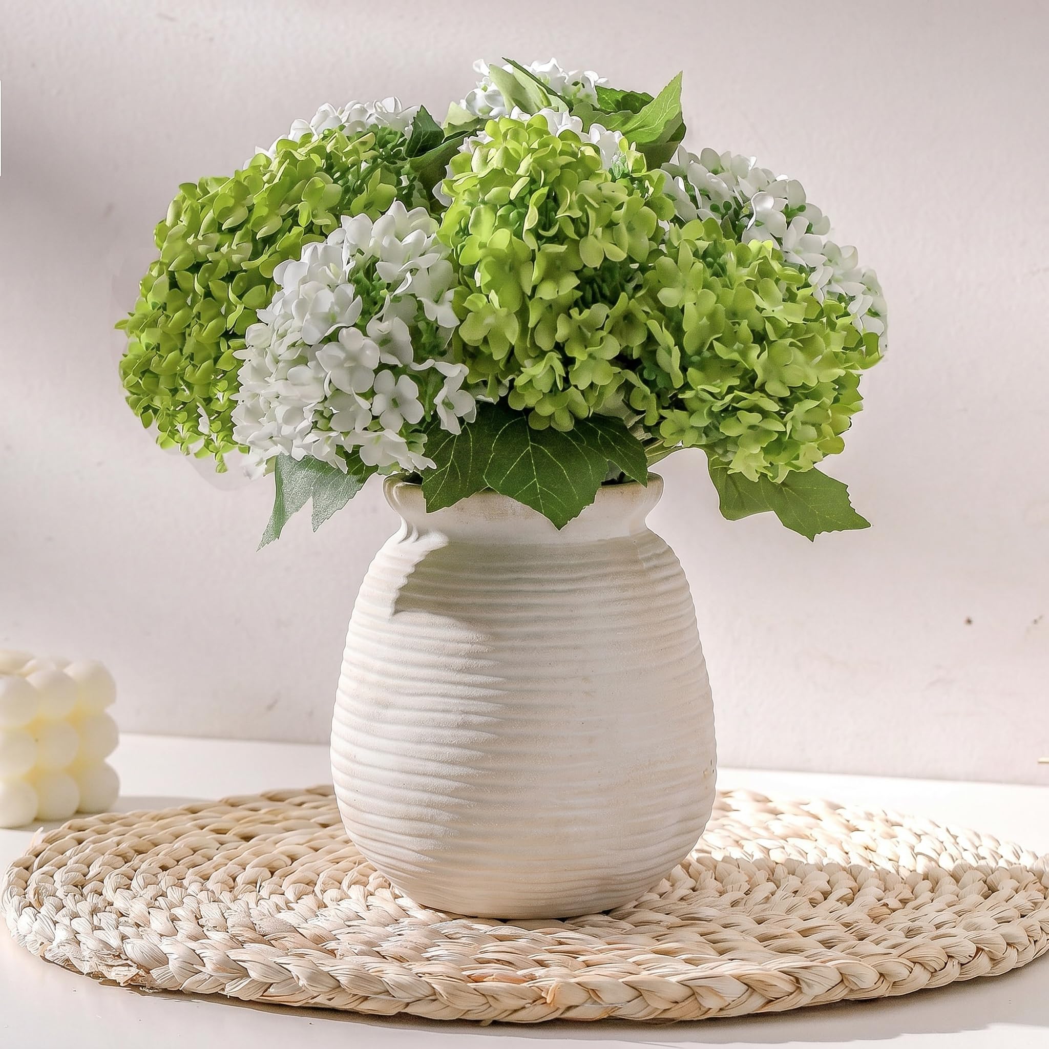 KRYSTHIA Keramik-Blumenvase, große dekorative weiße Vase, Bauernhaus-Terrakotta-Vasen für Heimdekoration, rustikale Vintage-Vasen für Wohnzimmer, Küche, Schlafzimmer, Büro, Couchtisch, 18 cm