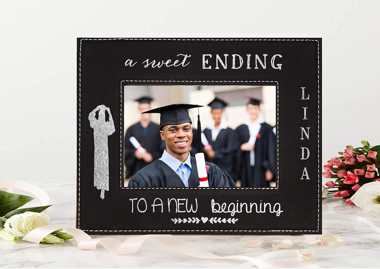 Class of 2019 Picture Frame, Personalized Graduation Picture Frame Personalized Graduation Gift Graduation Photo Graduation Present Gift for grad, Size 4X6 Frame