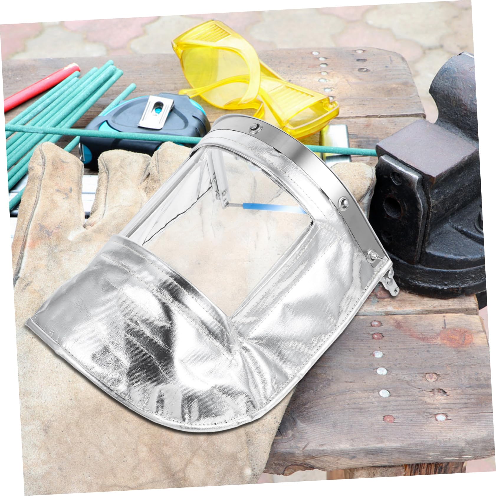 Transparenter Gesichtsschutz mit Aluminiumfolie für Hohe Temperaturen