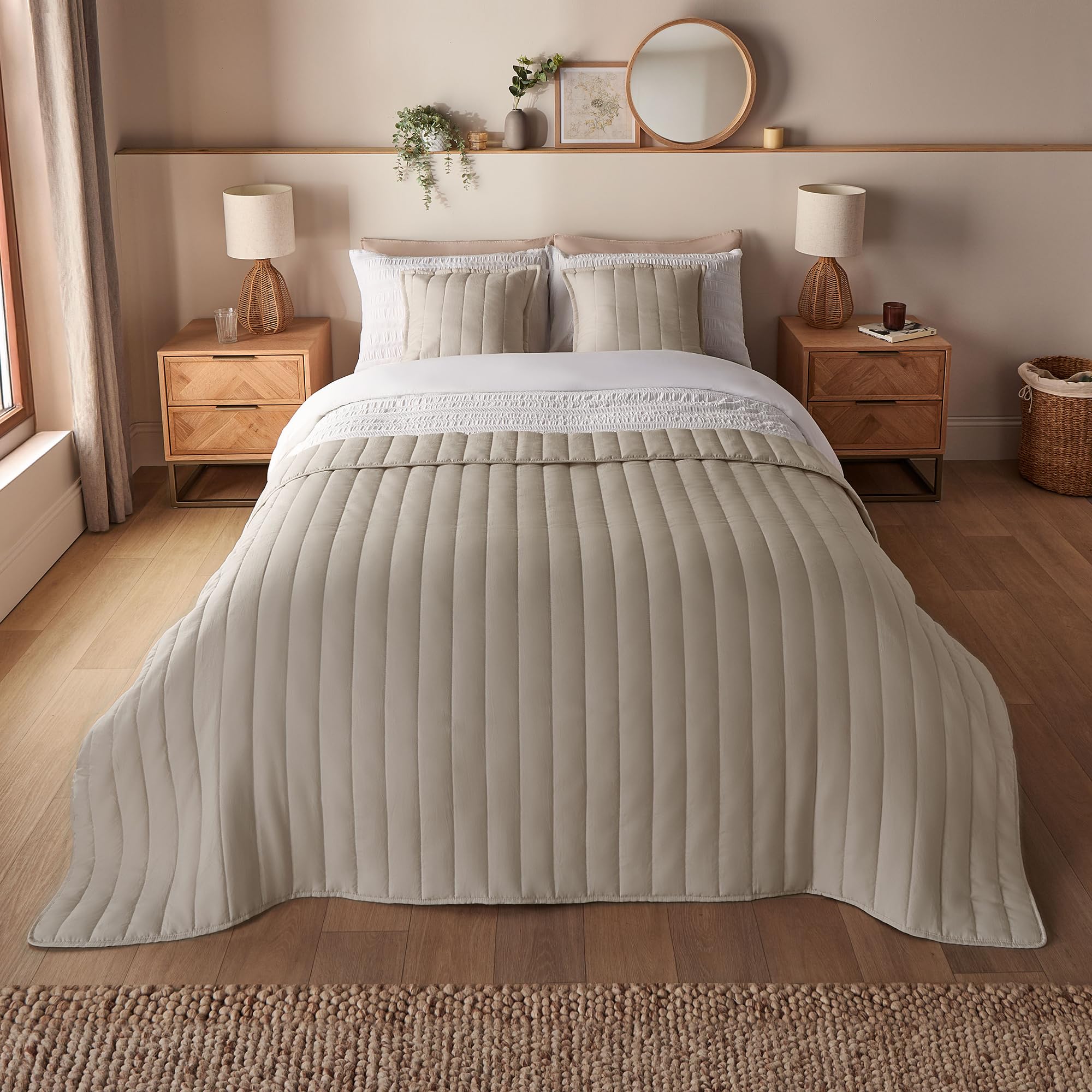 Silentnight    Beige Supersoft Quilted Bedspread Natural, BrandAlley