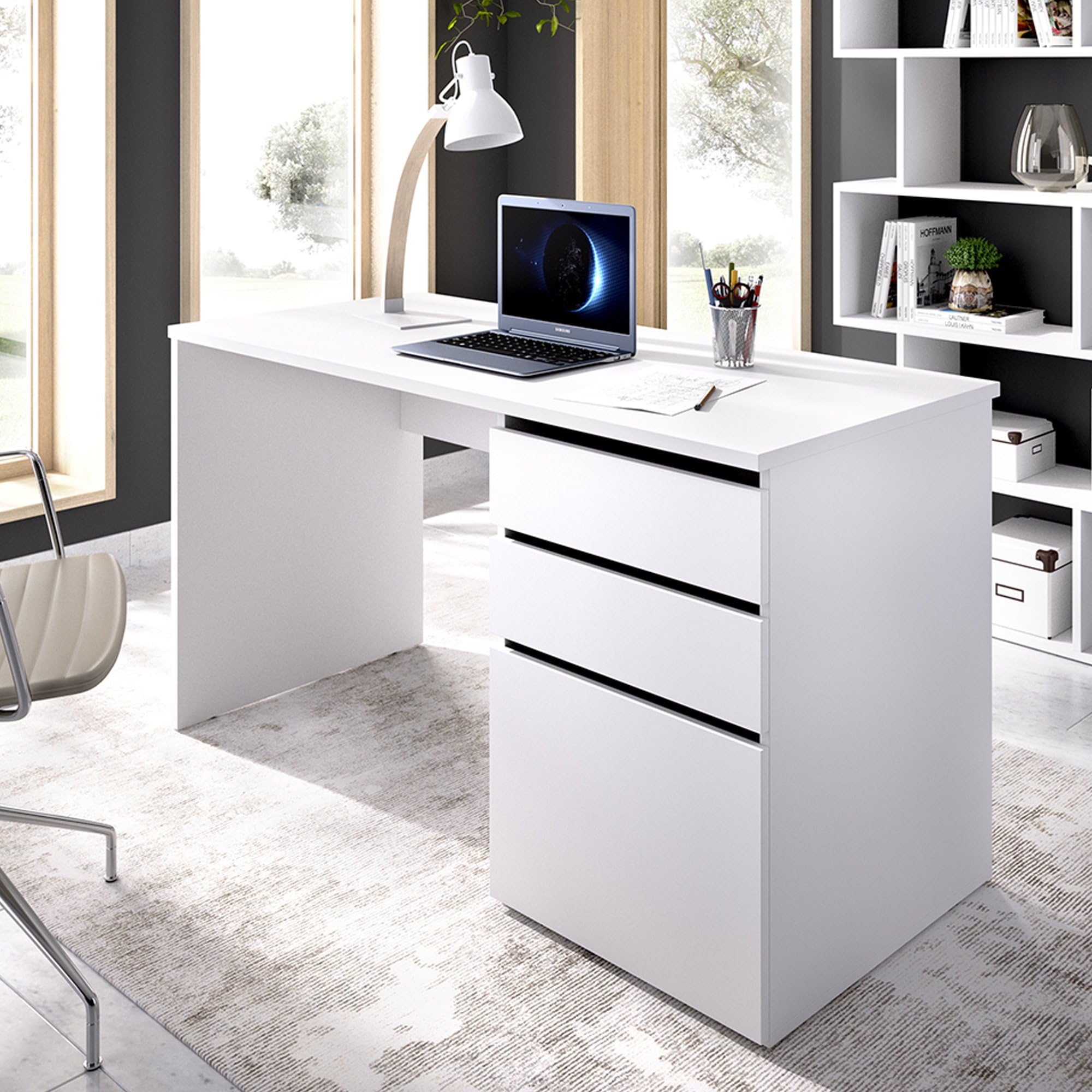 Dmora - Scrivania Lagoni, Scrittoio multiuso da ufficio o cameretta, Tavolo da studio lineare con 2 cassetti e 1 anta, 139x60h75 cm, Bianco