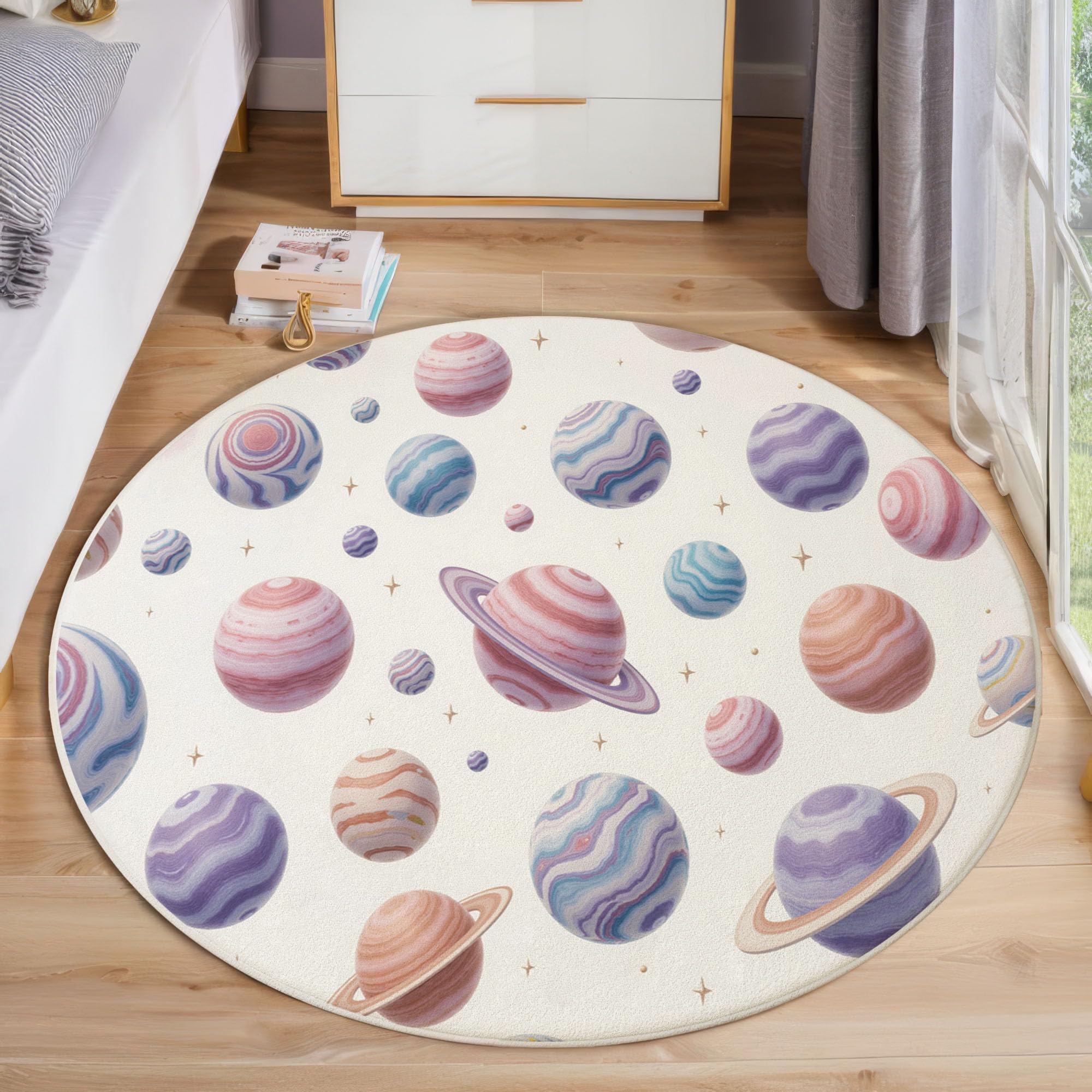 Tapis univers onirique rose pour coin lecture et jeux d'enfants