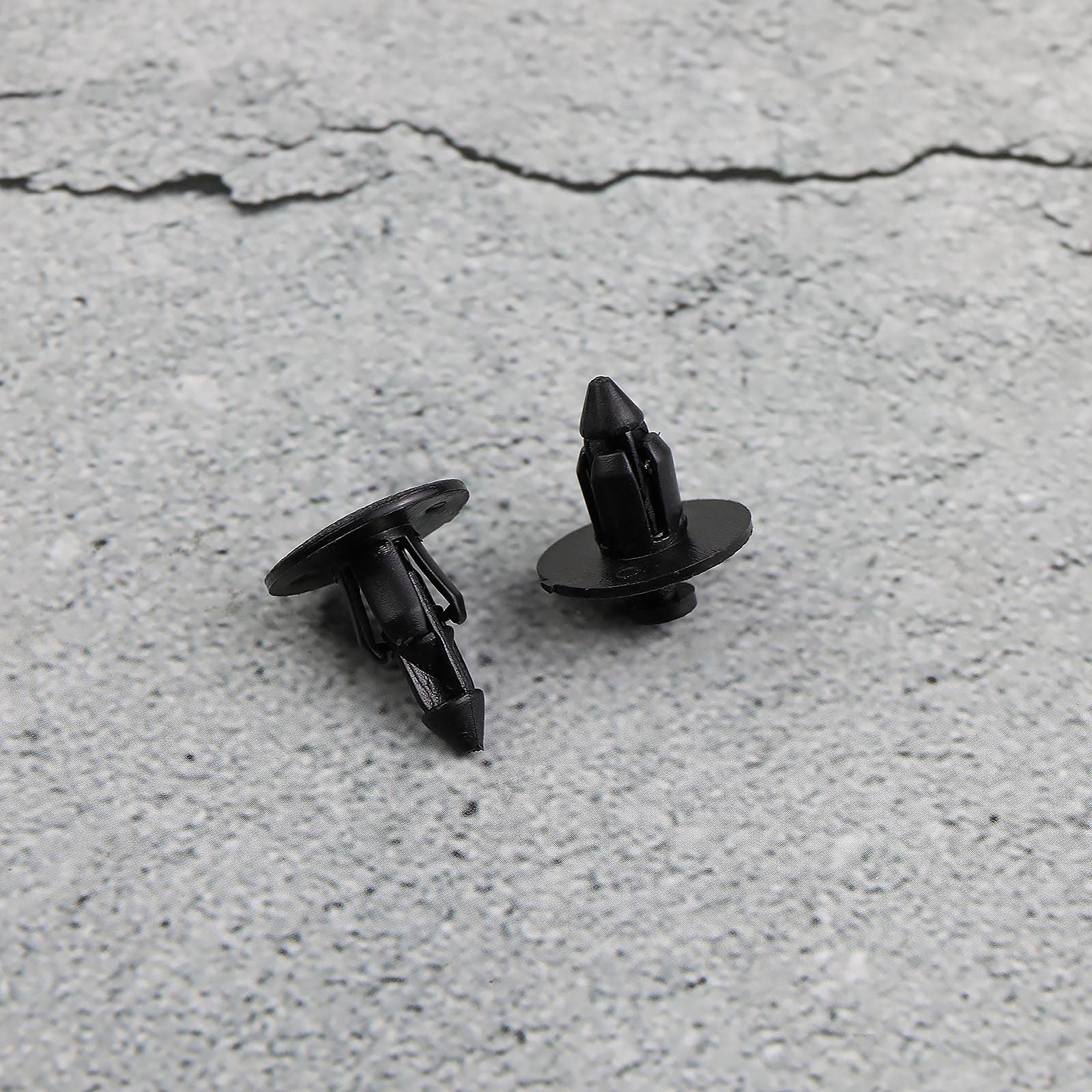 Set 10 Clip E Rivetti In Plastica Per Volvo FM500 E Camion – Elementi Di Fissaggio Per Pulegge E Tensionatori, Resistenti E Facili Da Installare, Ricambio Auto