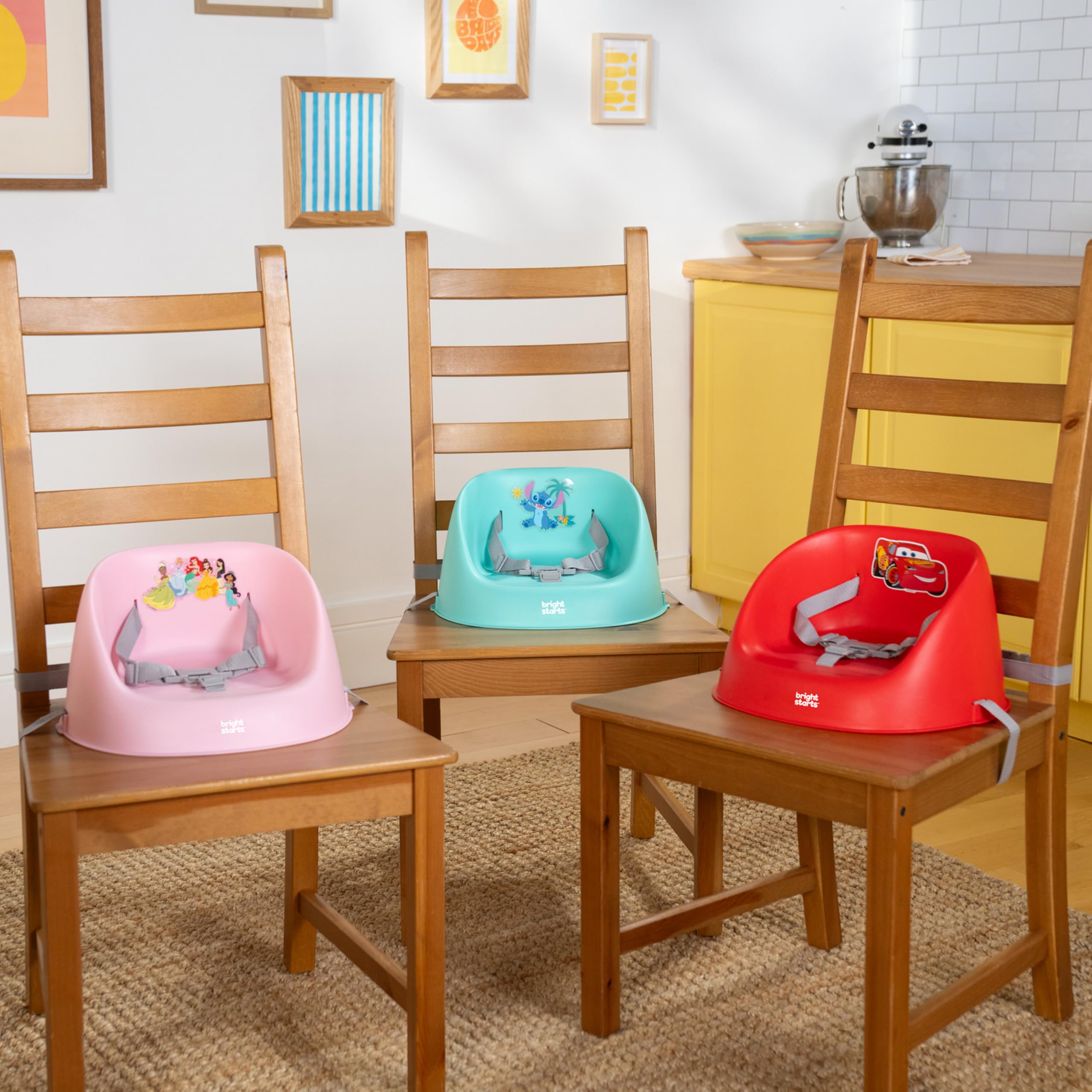 Bright Starts, Réhausseur de Chaise Bébé Disney Princesse My Spot Facile à Nettoyer, Harnais 3 Points, Sangles Amovibles Lavables, Rose