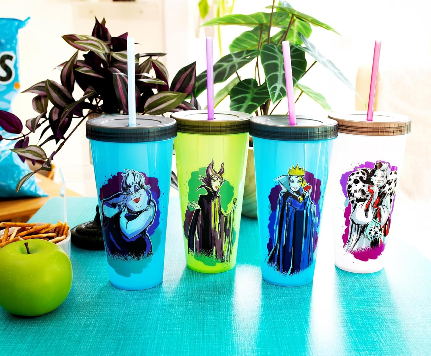 Silver Buffalo Disney Villains 4 pack Color Change Plastic Tumbler Featuring The Evil Queen, Cruella De Vil, Ursula, and Maleficent, 24 Ounces - Image 6