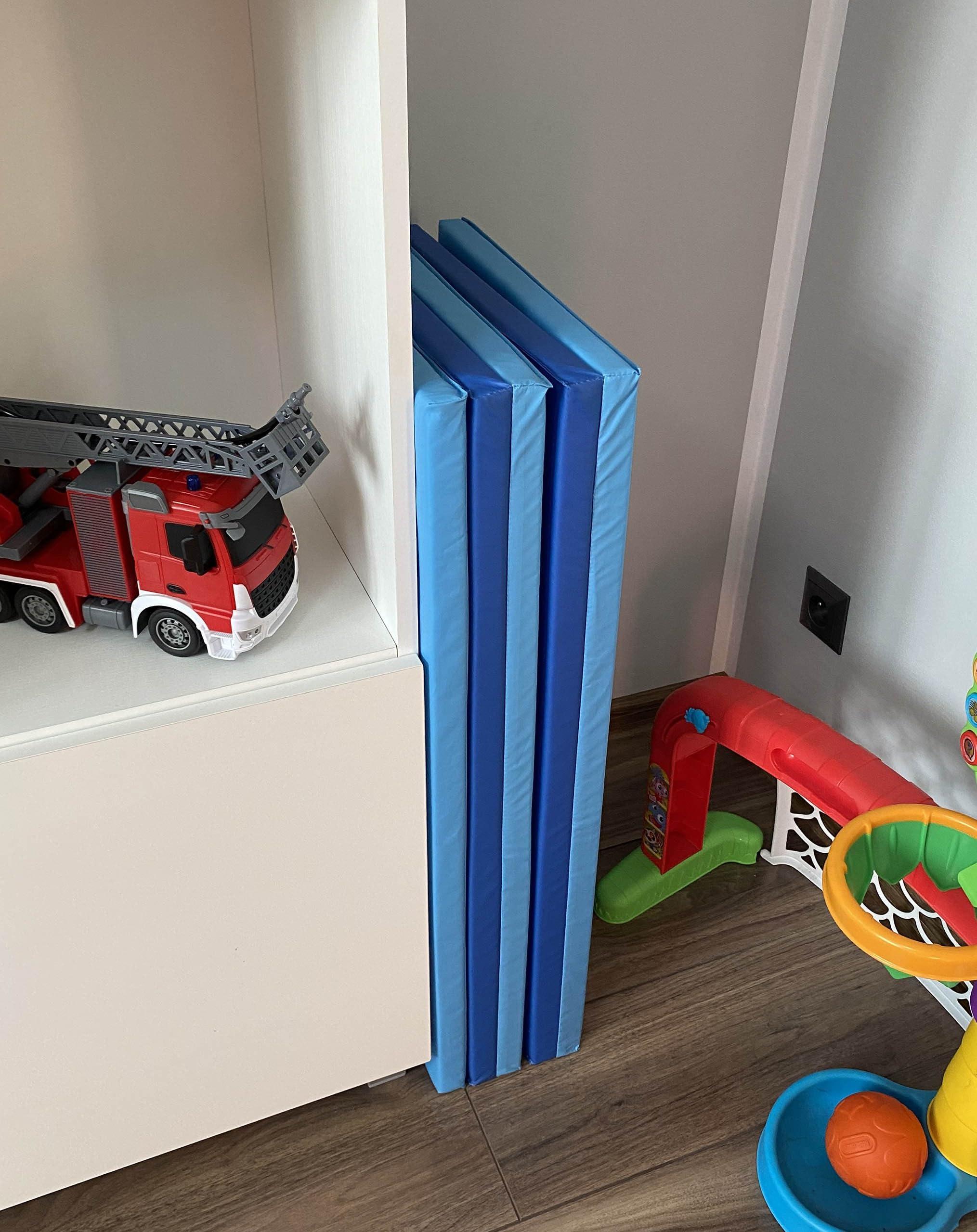 PLUFSIG Colchoneta de gimnasia plegable, 78x185 cm (Azul)