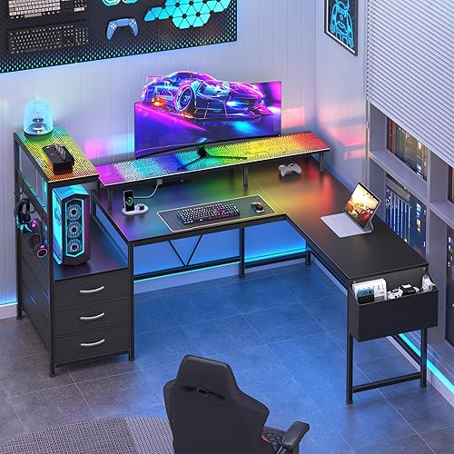 Escritorio para juegos en forma de L de 63 pulgadas con toma de corriente y luces LED, escritorio reversible en forma de L con 3 cajones para