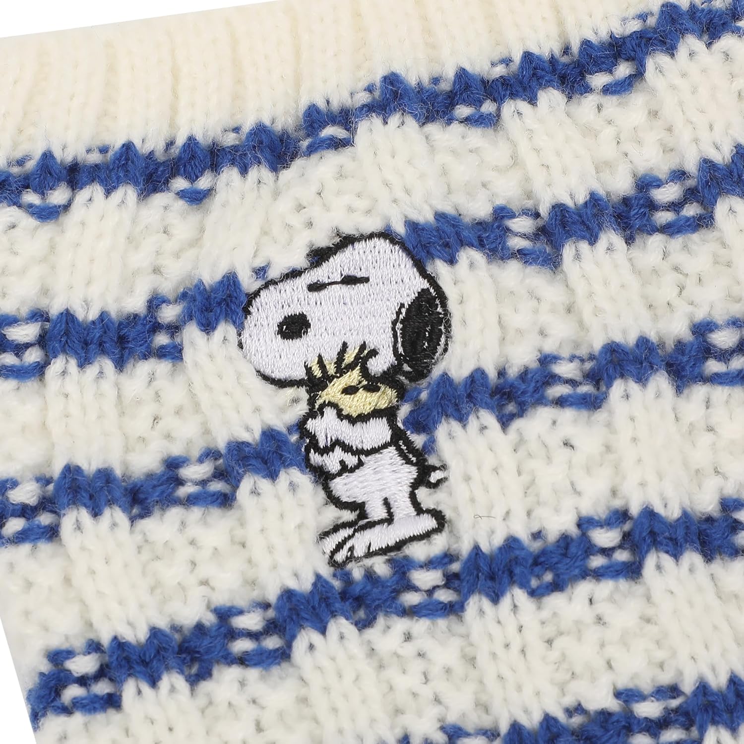 Bioworld Peanuts Embroidered Peanuts Women's Slouch Crew Socks - Image 4