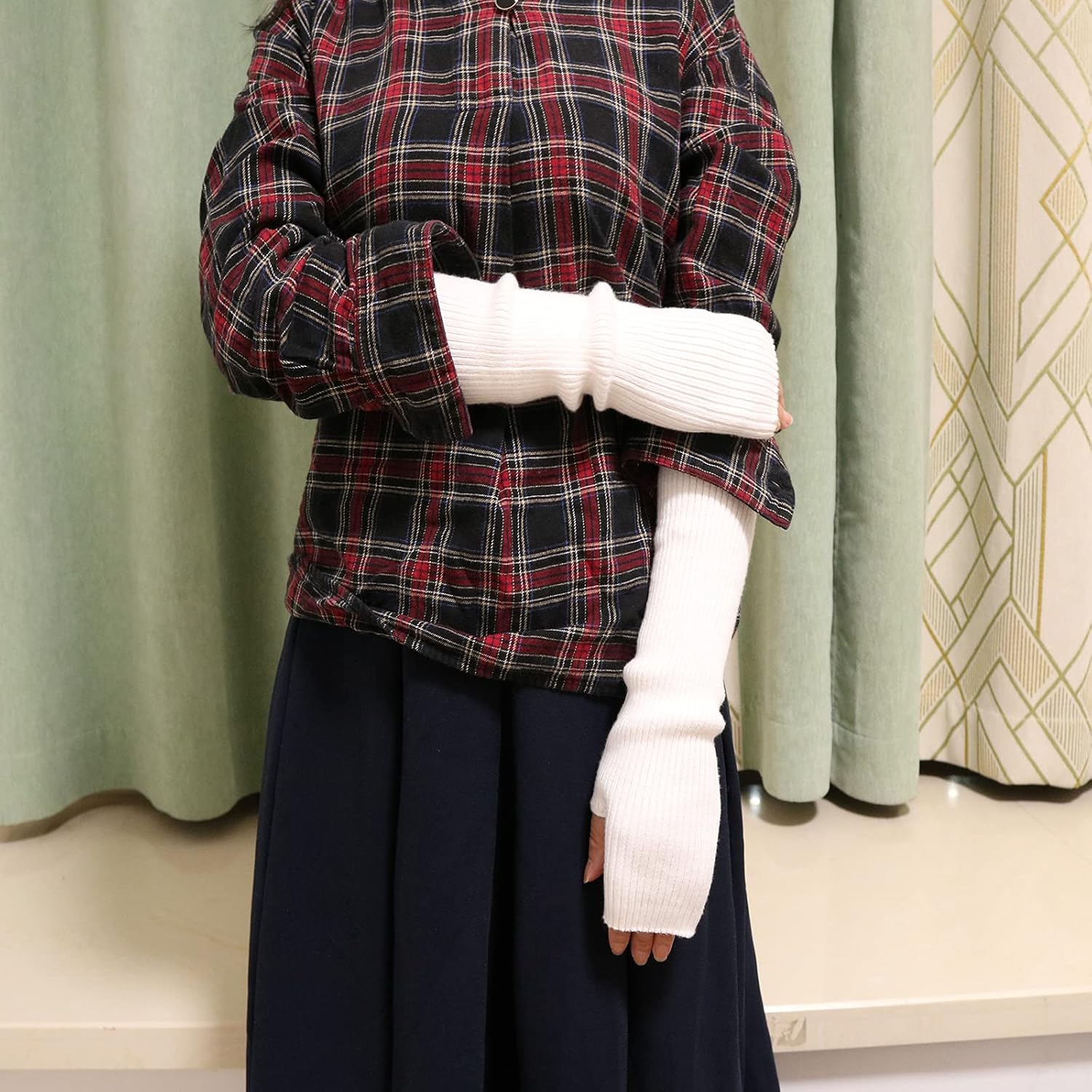 Arm Warmers Women, Facecozy Knit Warm Cashmere Blend Long Fingerless Gloves for Women Cold Weather Mittens with Thumb Hole at  Women’s Clothing store